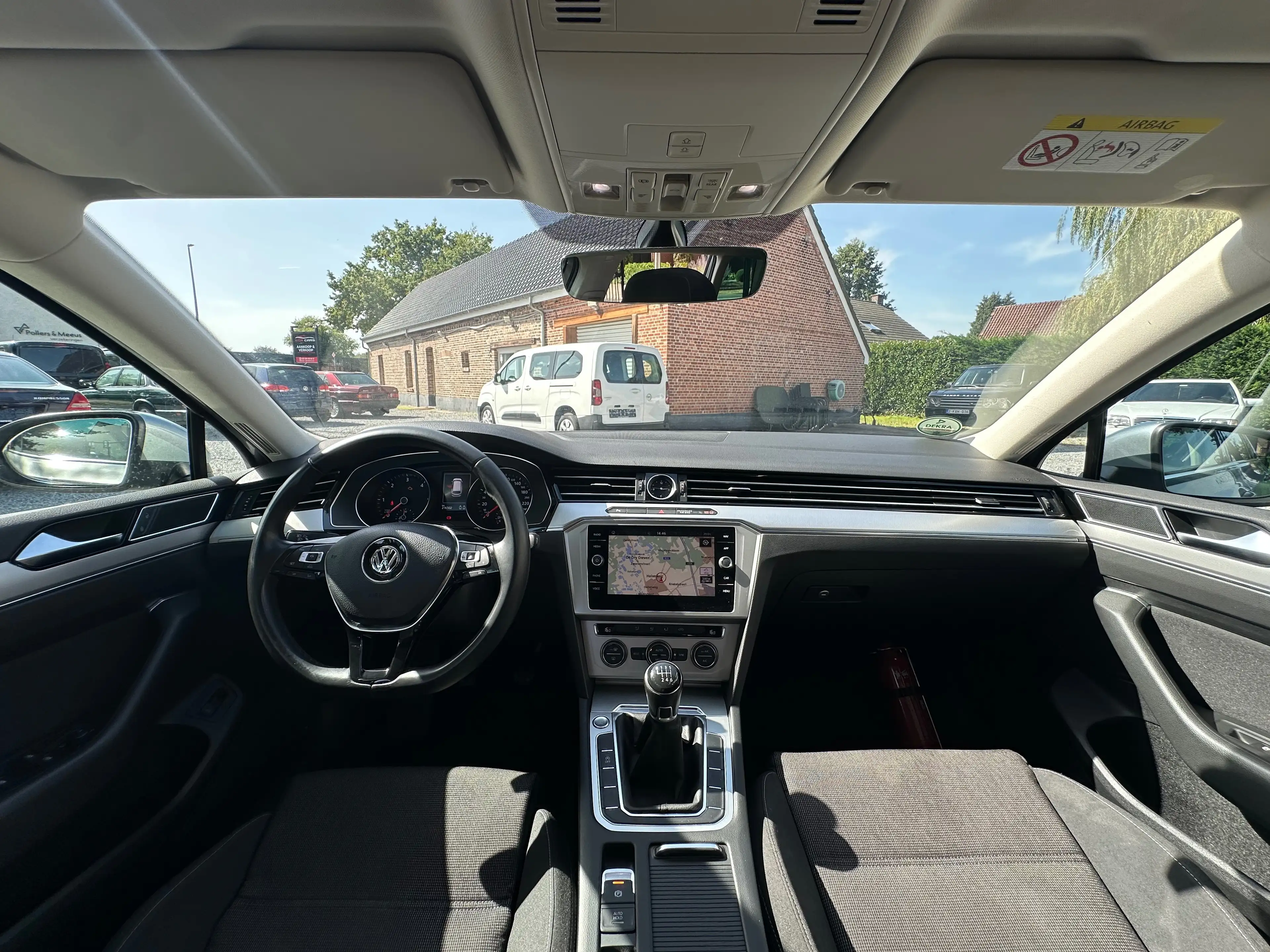 Volkswagen Passat Variant Passat SW 1.6 CR TDi/2017/Pano/Camera — photo 12