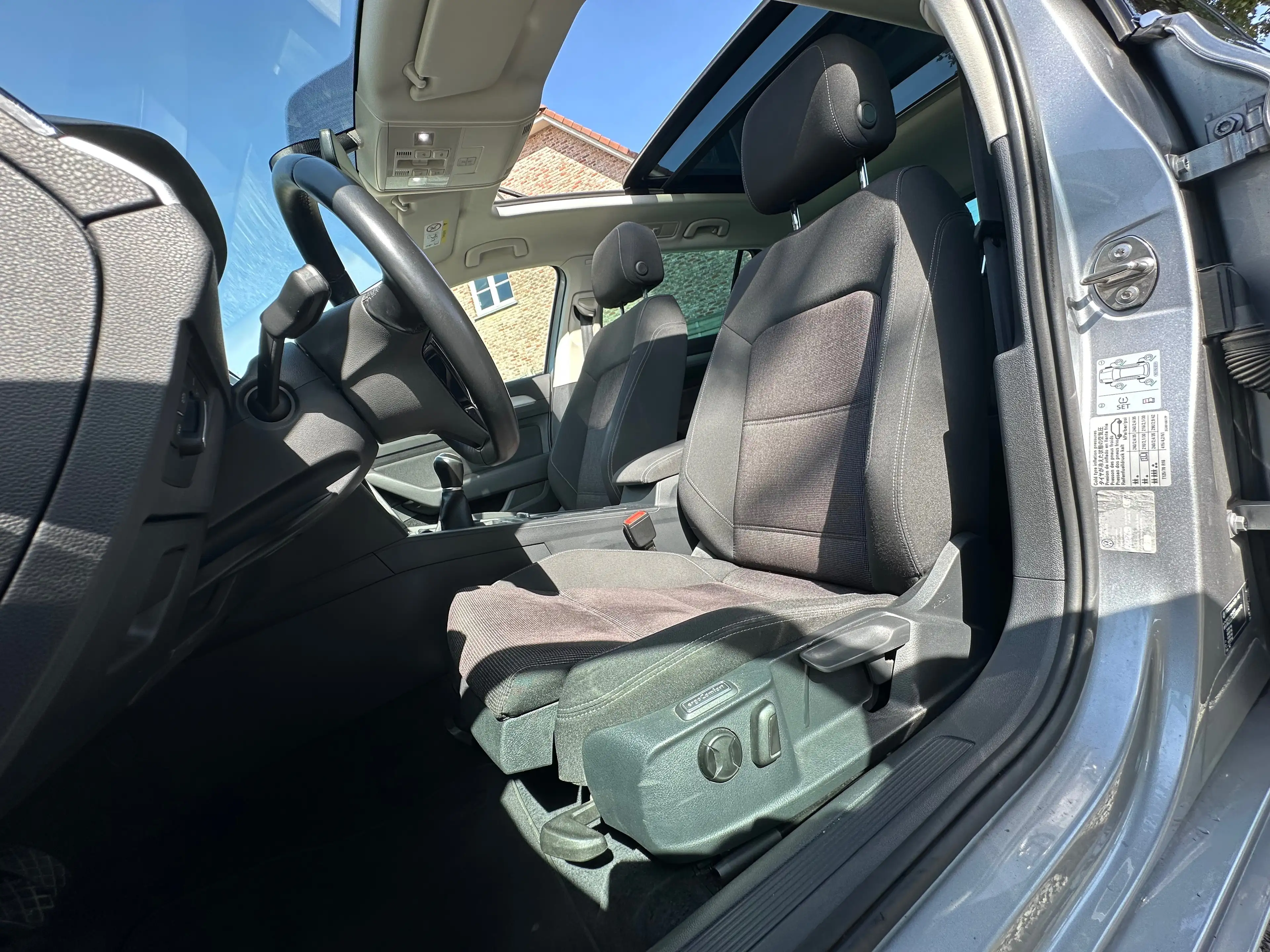 Volkswagen Passat Variant Passat SW 1.6 CR TDi/2017/Pano/Camera — photo 10