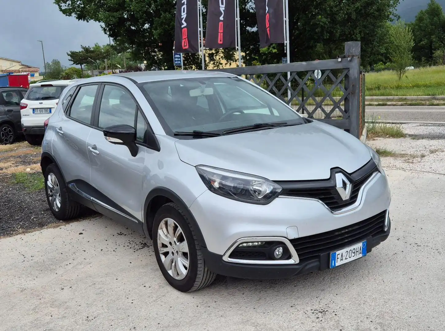 Renault Captur 1.5 dCi 8V 90 CV S&S Energy R-Link Blanc - 2