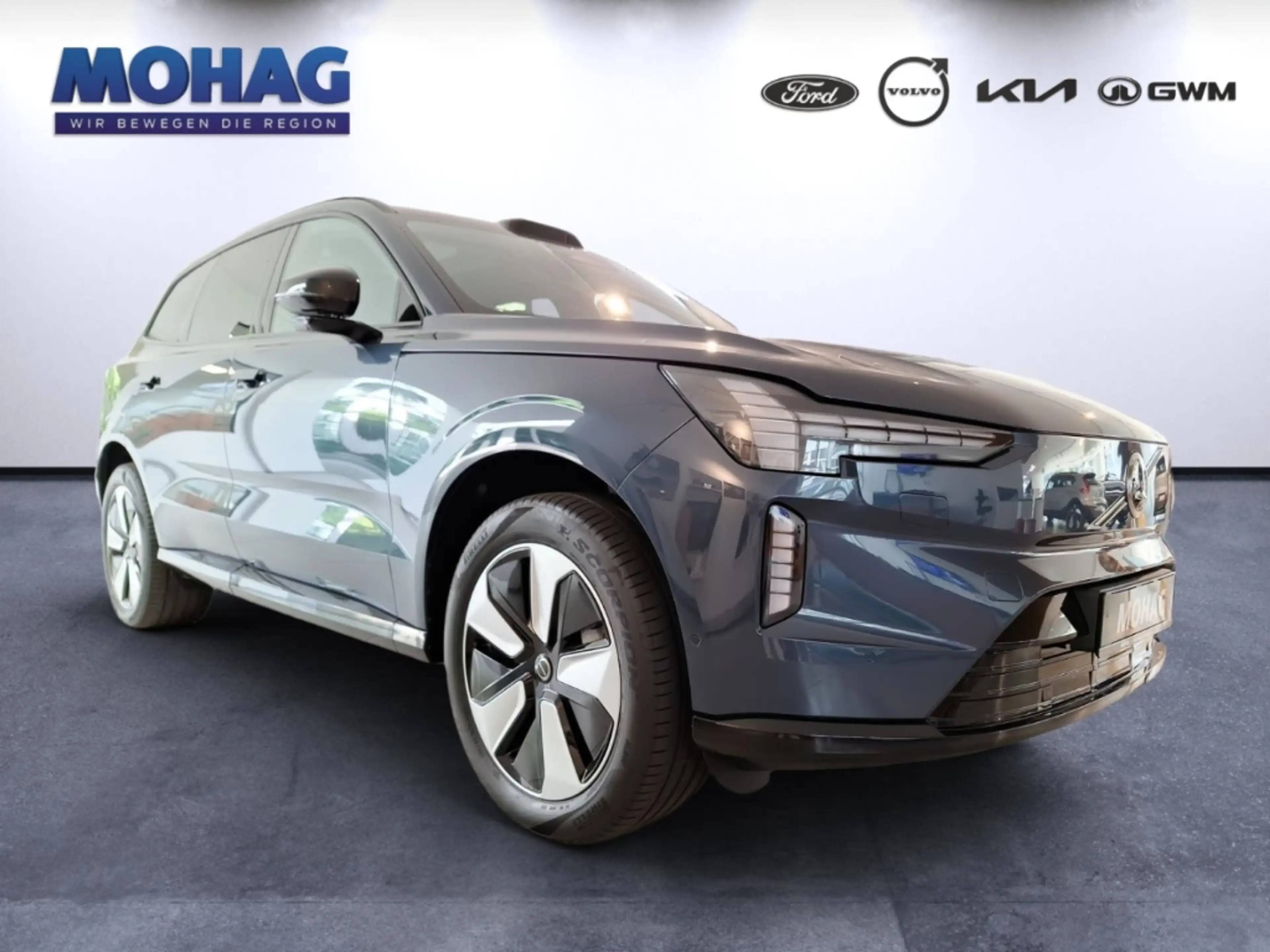 Volvo EX90 Pure Electric 2WD Plus 7-Sitzer AHK elektr 360°-Ka — photo 2