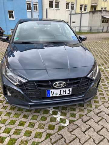 Imagine Hyundai i20 blue 1.2 Pure