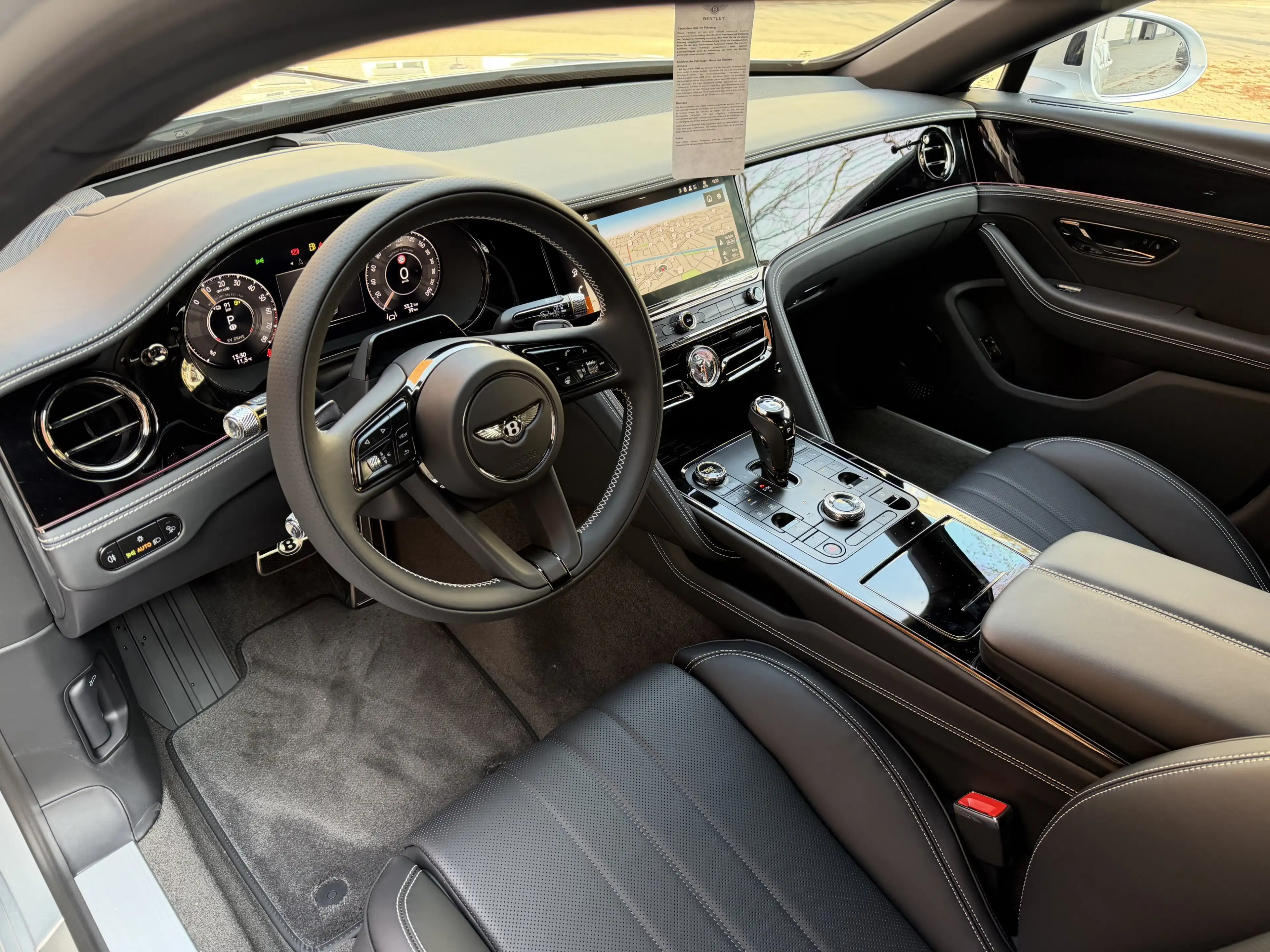 Bentley Flying Spur V8 Hybrid *B&O*Rotating* — photo 13