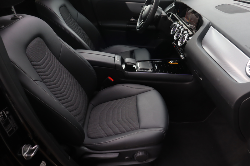 Mercedes-Benz GLA 250 e Style | Pano | Ambient | Distronic | Multibeam | — photo 19