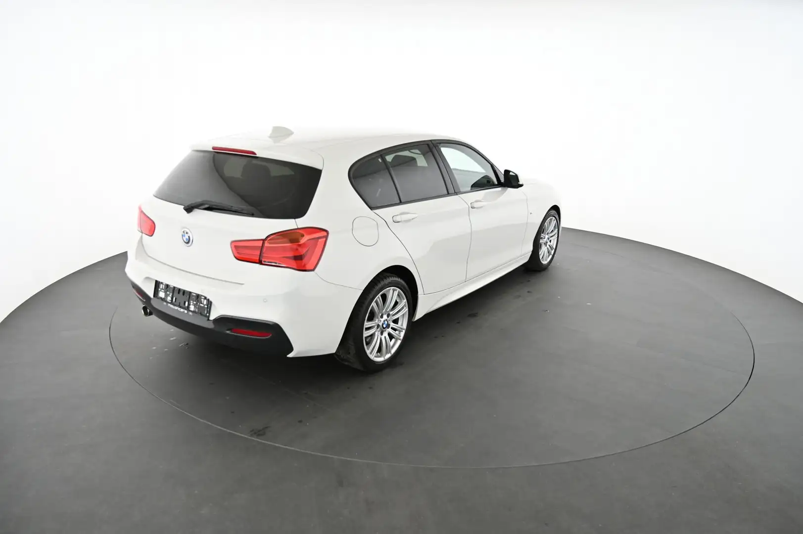 BMW 118 - 118d M Sport Pickerl NEU Weiß - 2