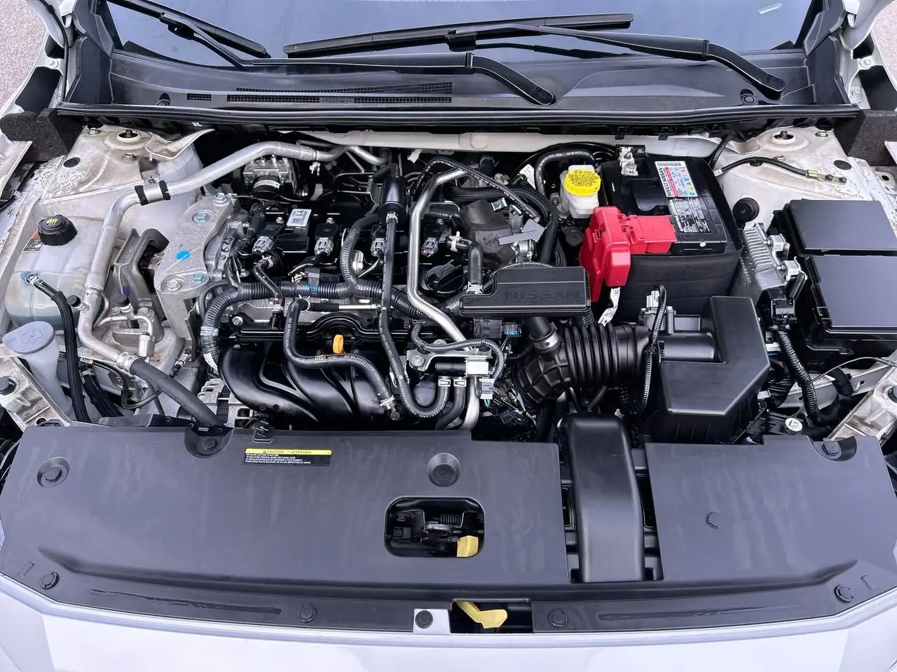 Nissan Sentra снимка Nissan Sentra