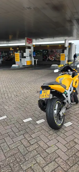 Suzuki SV 650 - foto 2