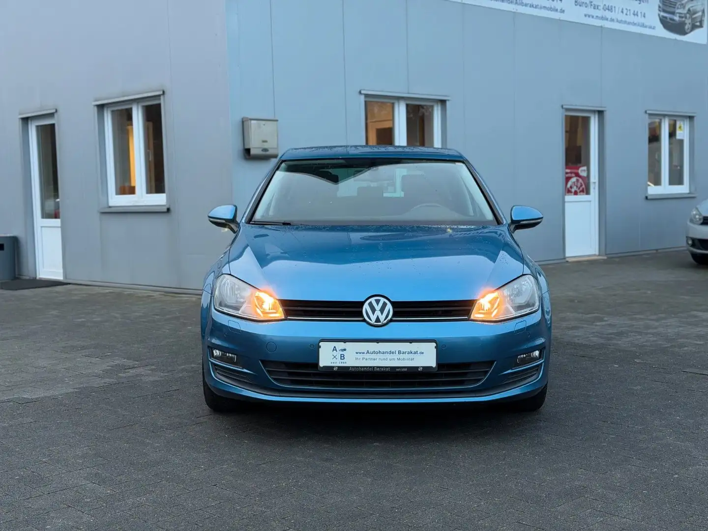 Volkswagen Golf VII 1.4 DSG Lim. Comfortl. BMT SHZ NAVI ALU Blau - 2