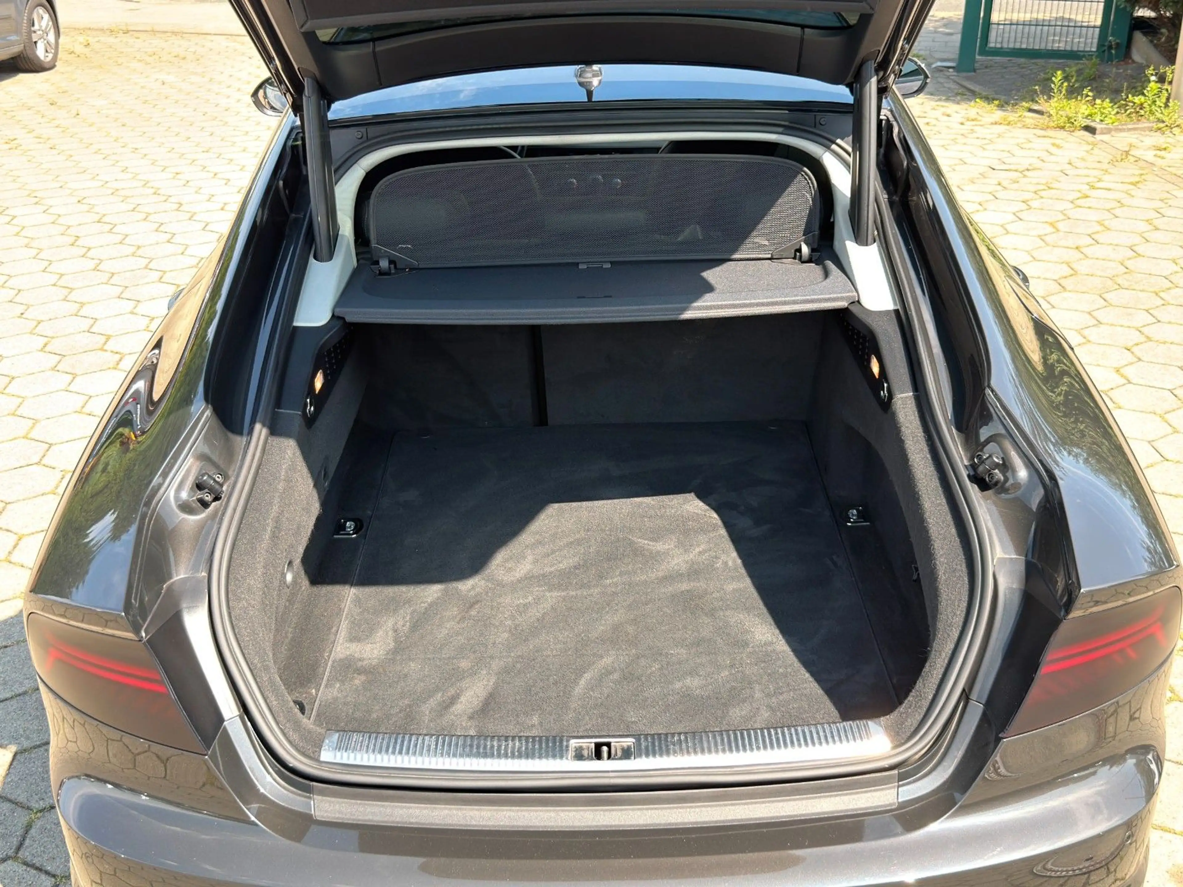 Audi A7 Sportback V6 3.0TDI ultra S-Tronic 19Zoll — photo 10
