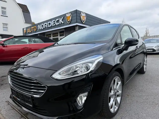 Ford Fiesta 1,0 Titanium*62TKM*1.Hd*Parkass*Navi*Temp