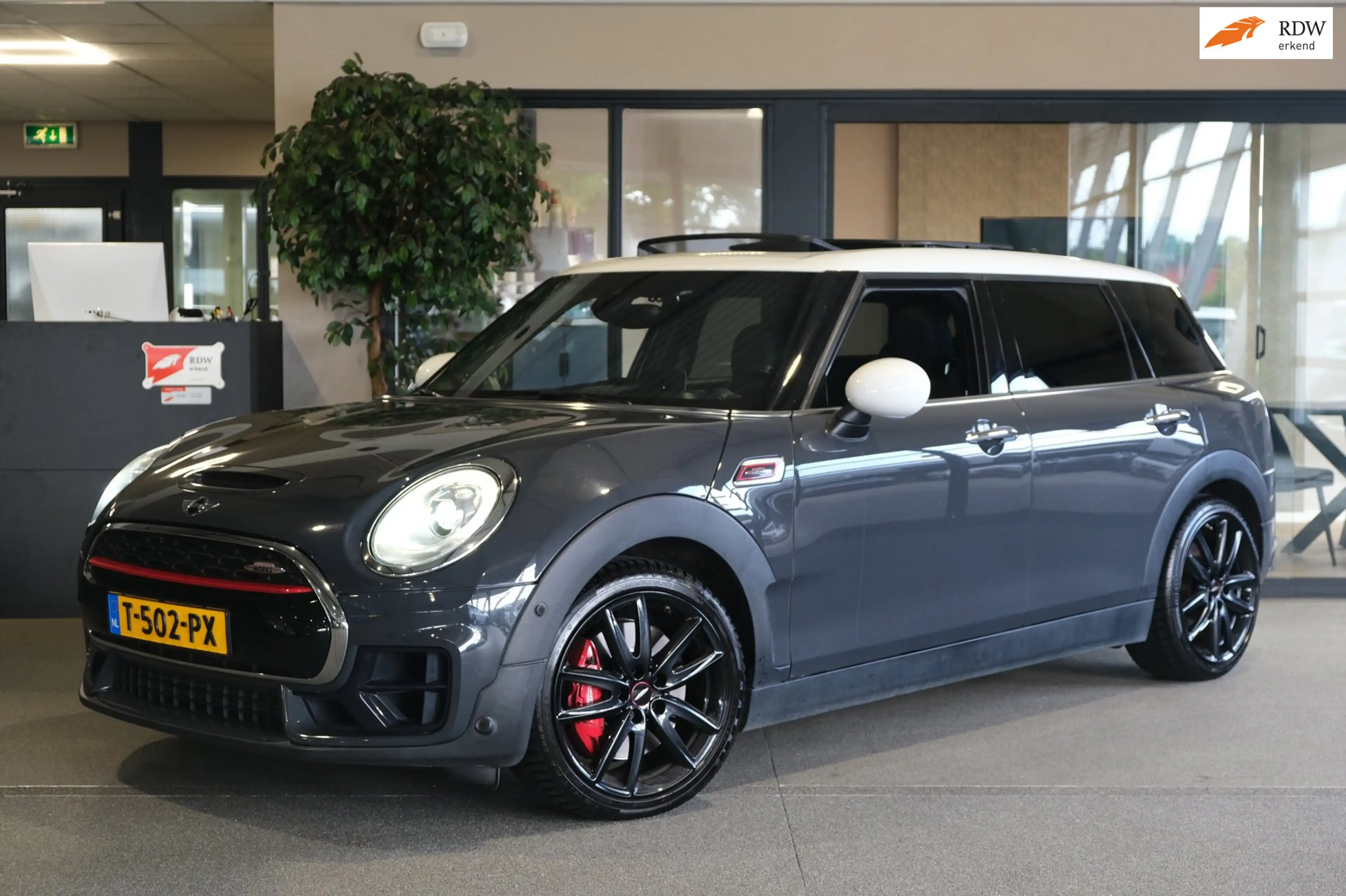 MINI John Cooper Works Clubman Mini 2.0 ALL4 Chili Pano Navi PDC Leder Harman/Kar