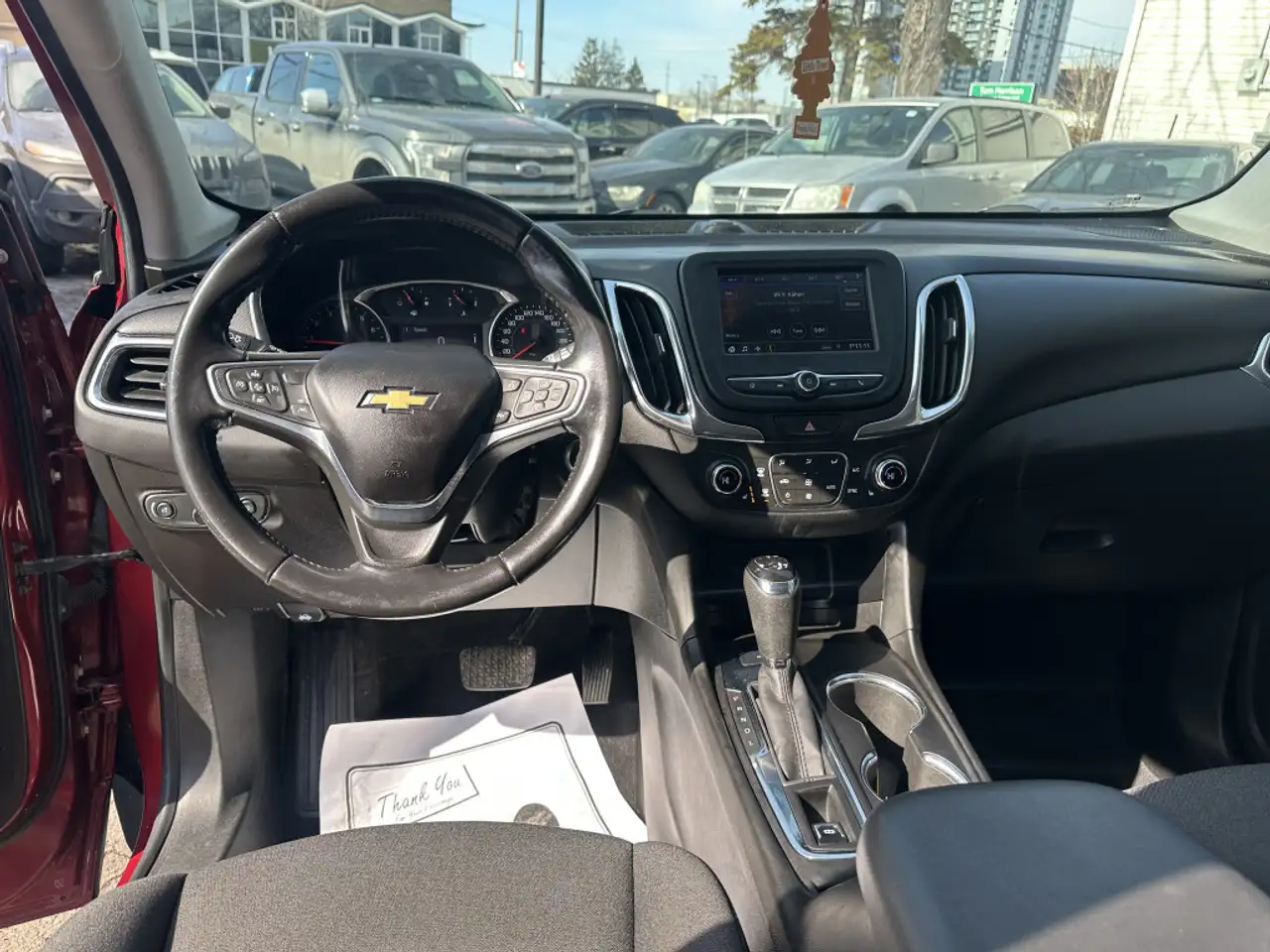 Chevrolet Equinox снимка Chevrolet Equinox