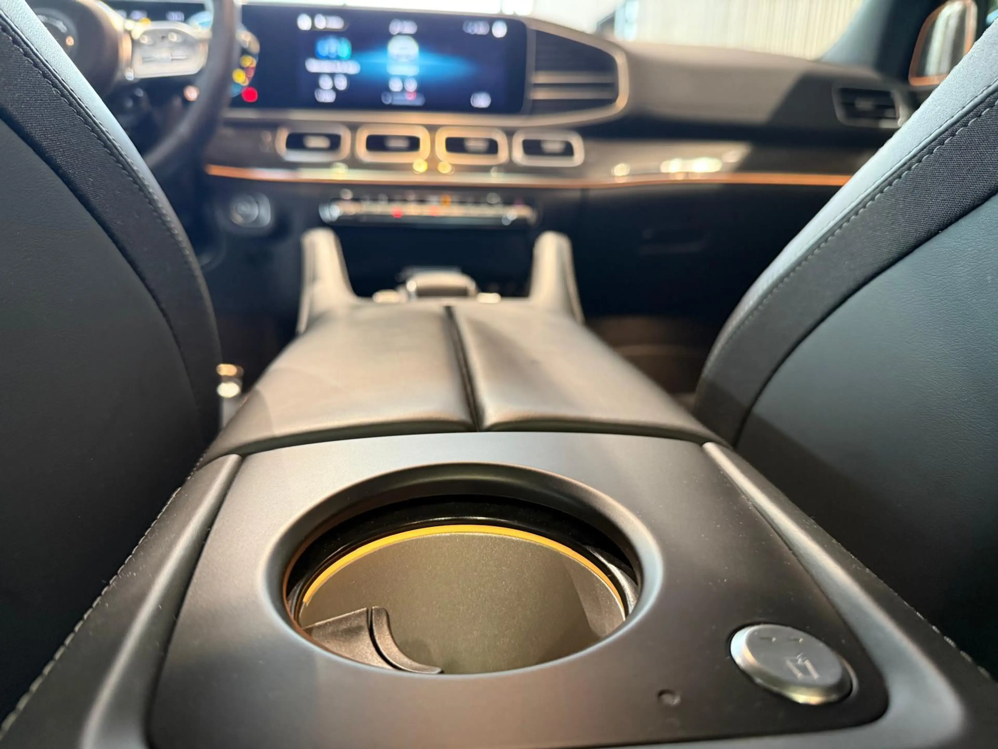 Mercedes-Benz GLS 63 AMG 4MATIC+ Premium Plus Ster garantie Mercedes — photo 39