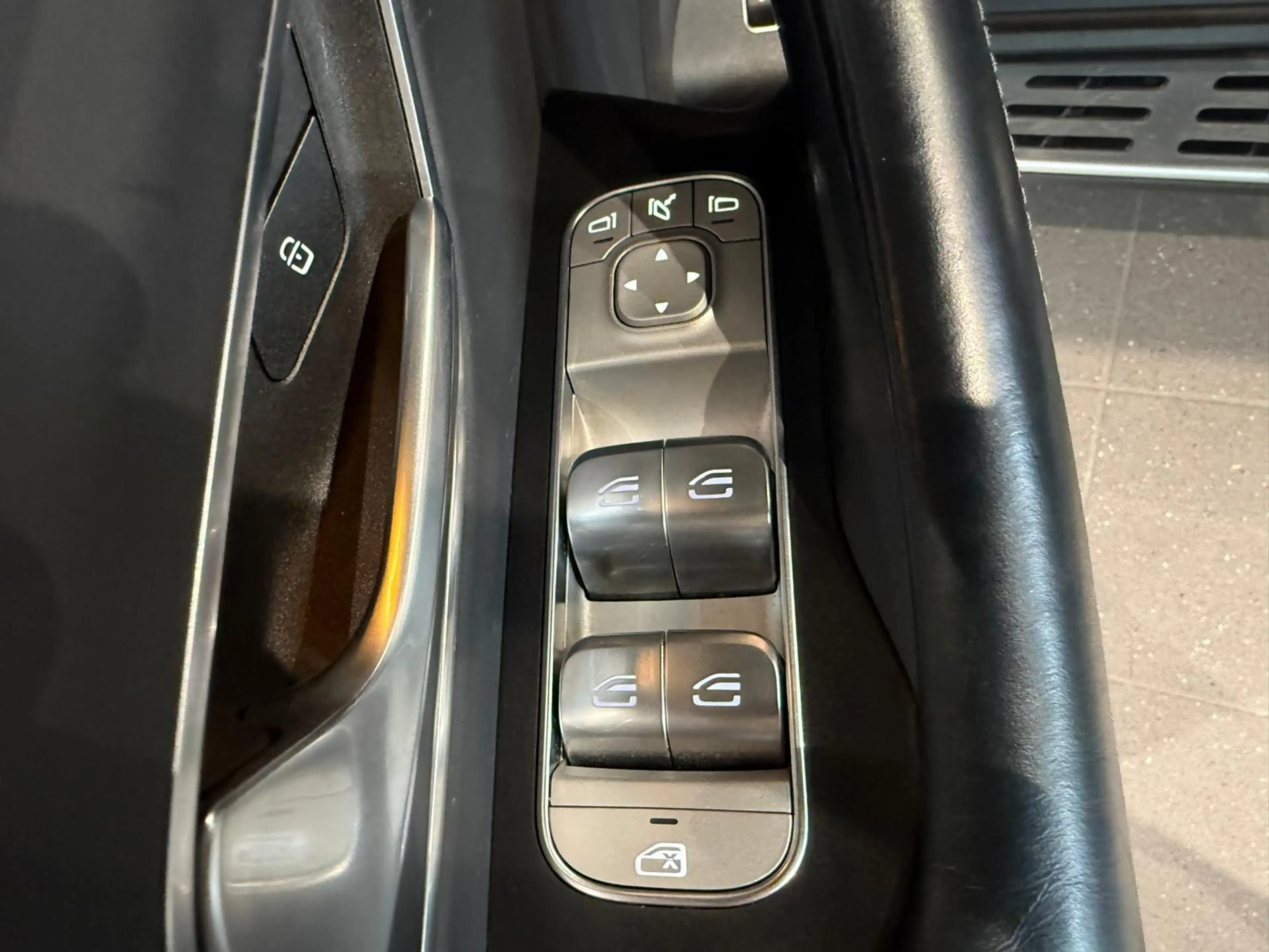 Mercedes-Benz GLS 63 AMG 4MATIC+ Premium Plus Ster garantie Mercedes — photo 19
