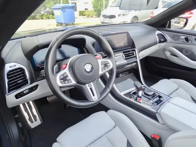 BMW M8 view 5