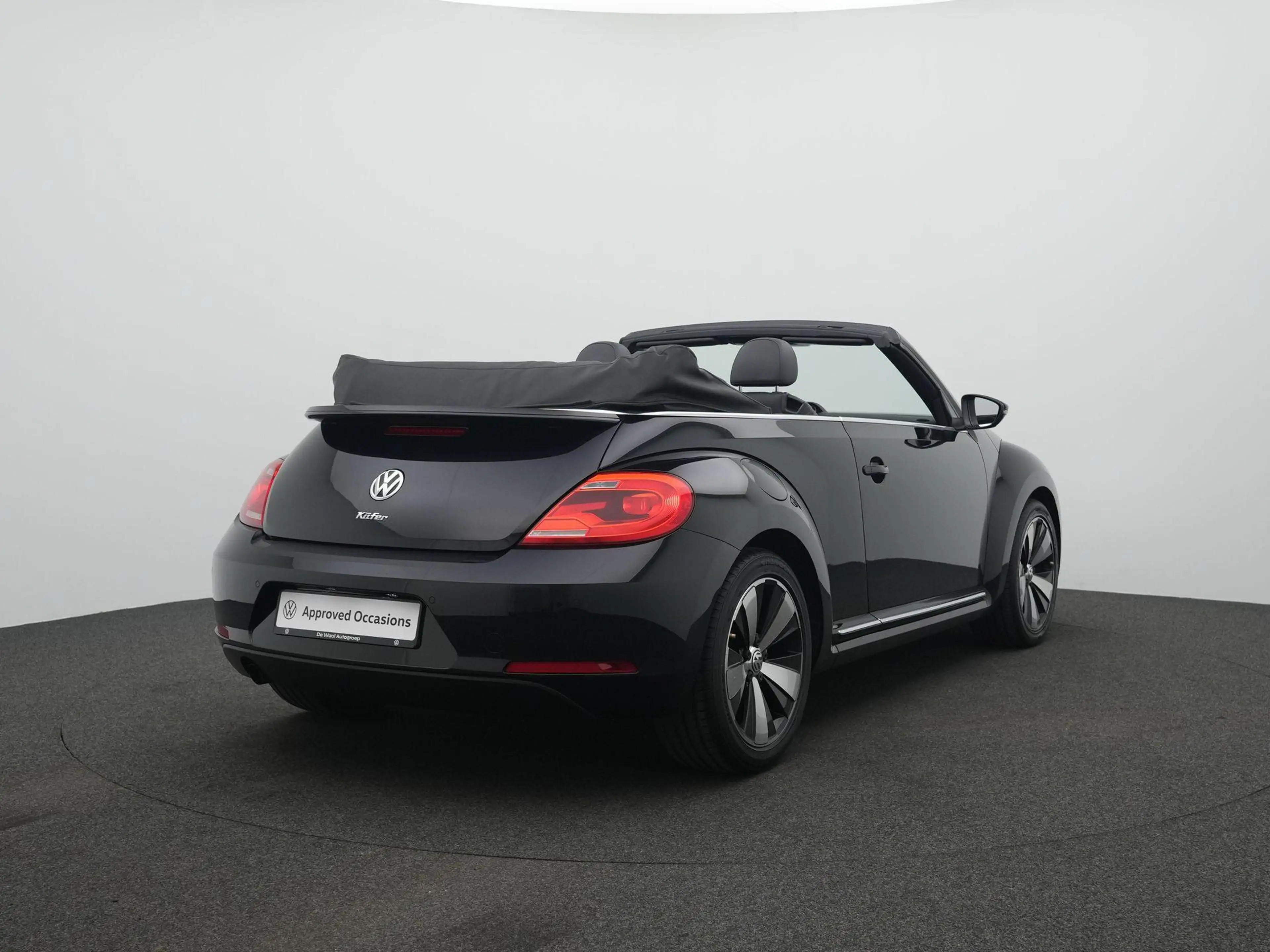 Volkswagen Beetle Cabriolet 1.2 TSI 105pk Design BlueMotion | Stoelv — photo 5