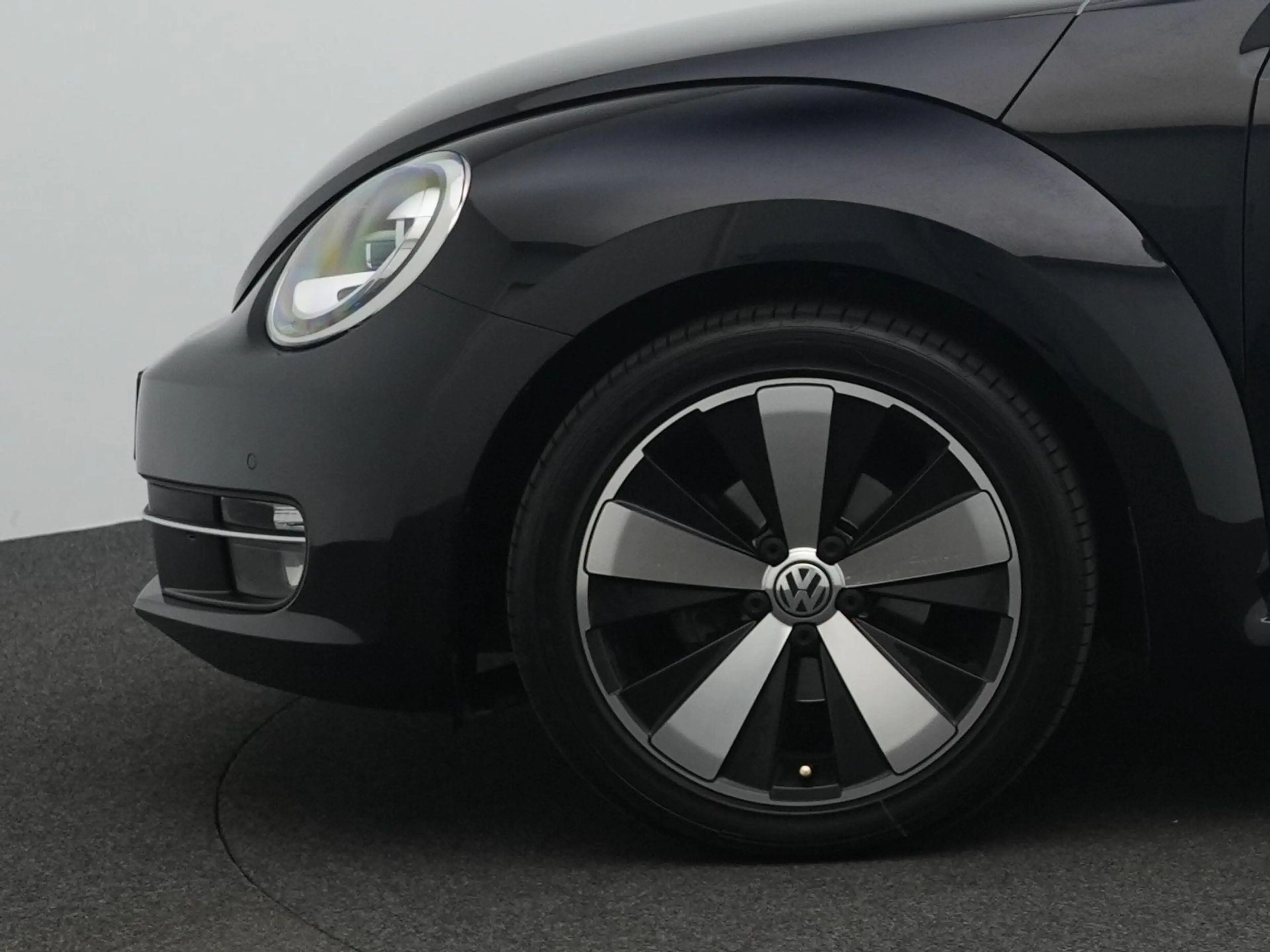Volkswagen Beetle Cabriolet 1.2 TSI 105pk Design BlueMotion | Stoelv — photo 13