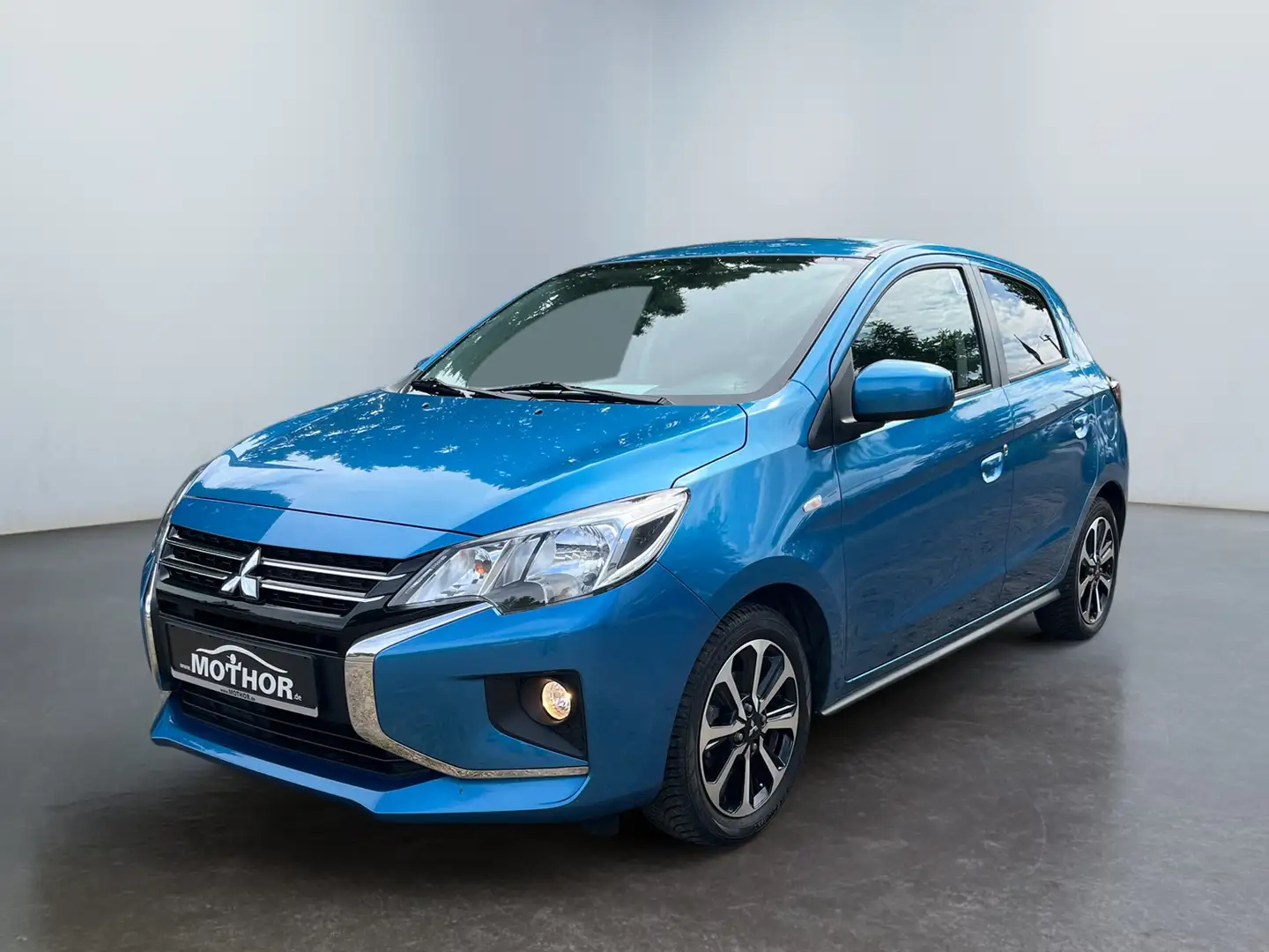 Mitsubishi Space Star Select+ 1.2 Klima Bluetooth DAB Radio Blau - 2