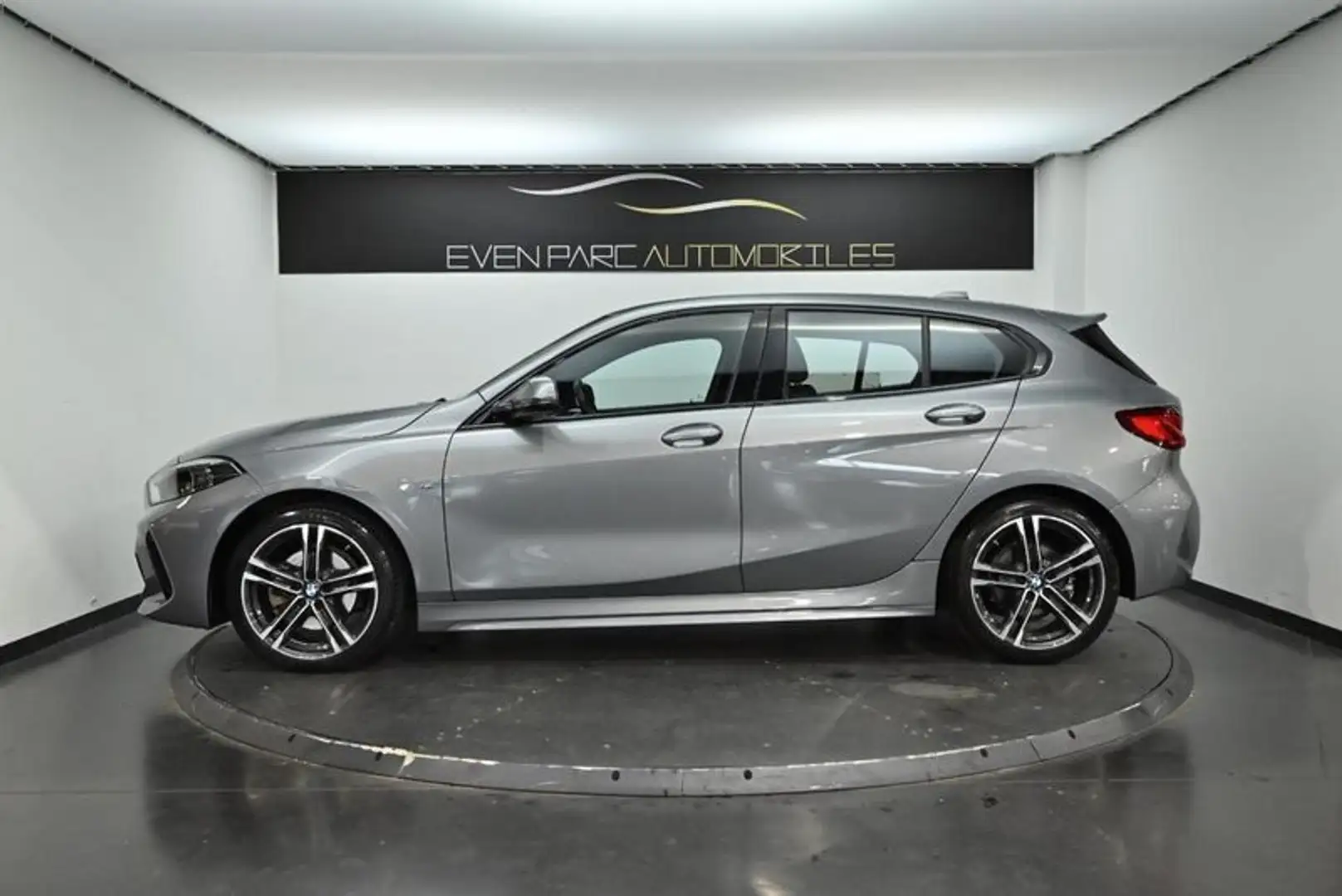 BMW 118 F40 118i 136 ch DKG7 M Sport - 2