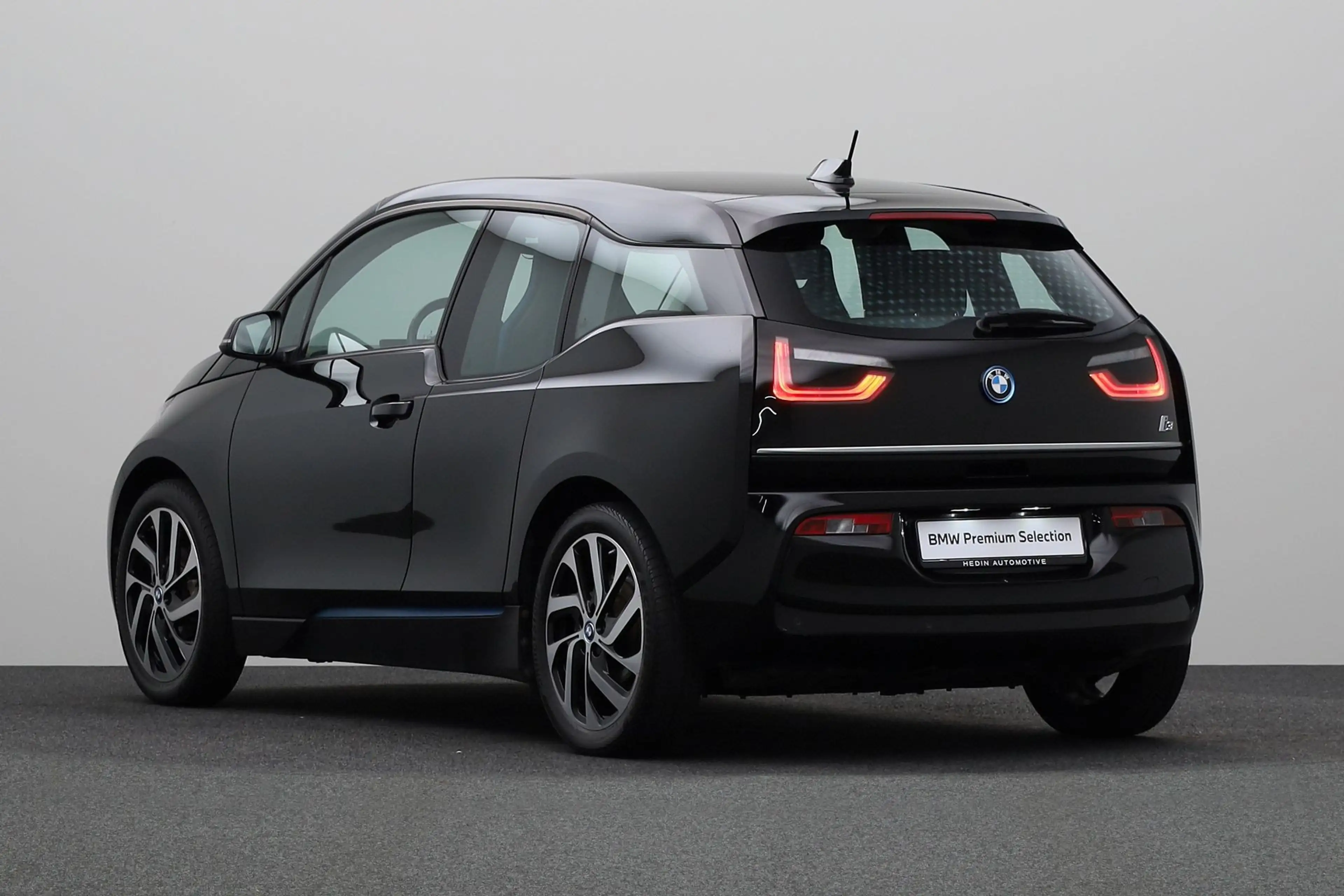 BMW i3 120Ah 42 kWh | Middenarmsteun voor | Elektrisch ve — photo 13