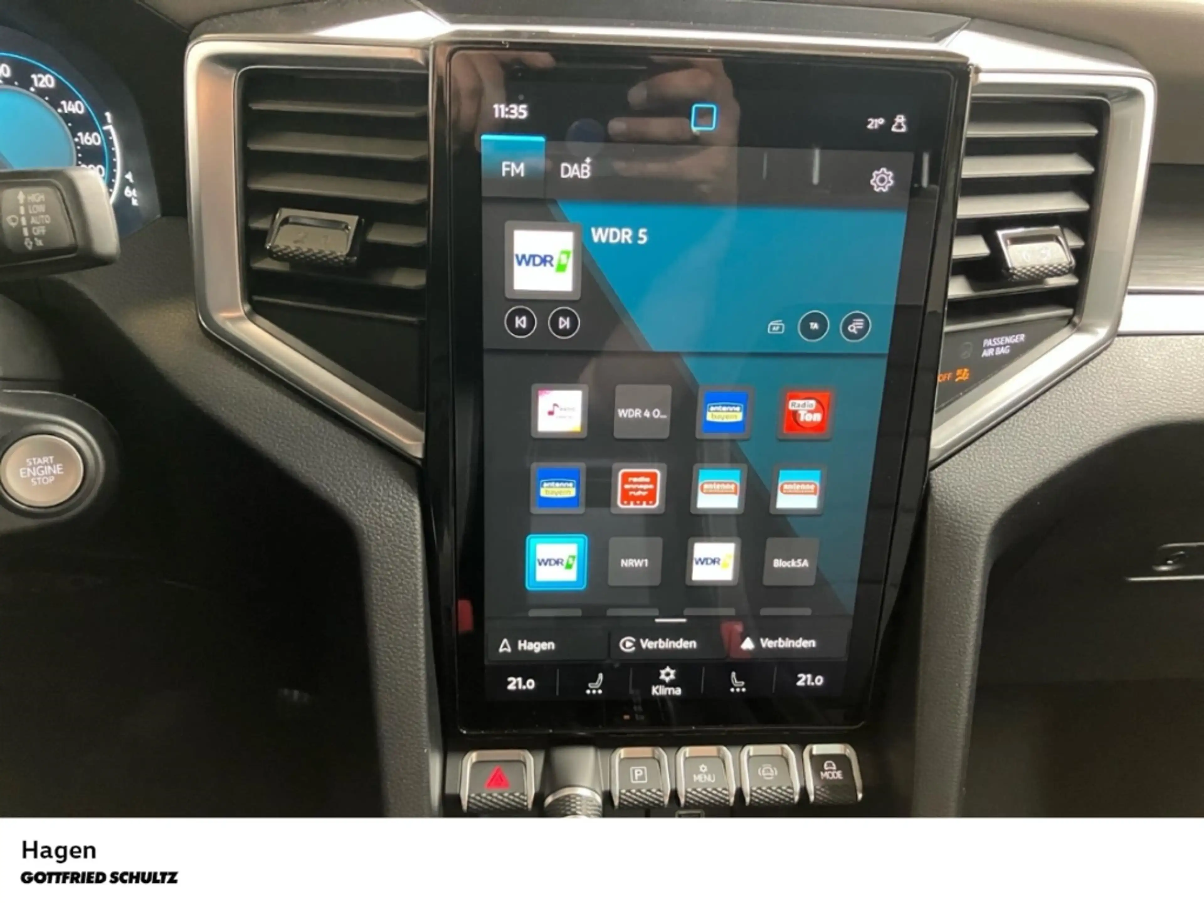 Volkswagen Amarok Aventura DC 3.0 TDI 4M IQ.Light NAV AHK LEDER — photo 11