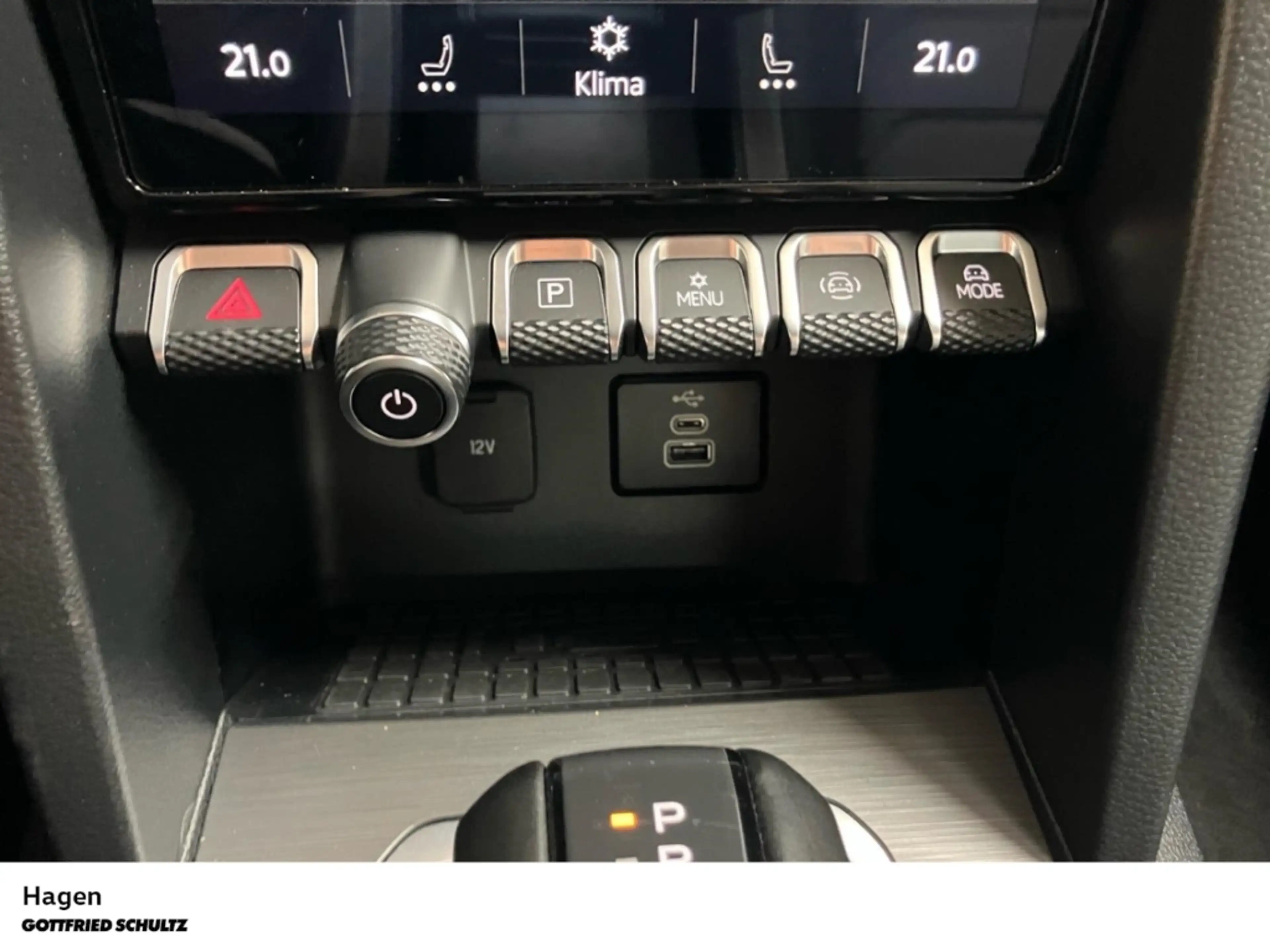Volkswagen Amarok Aventura DC 3.0 TDI 4M IQ.Light NAV AHK LEDER — photo 12