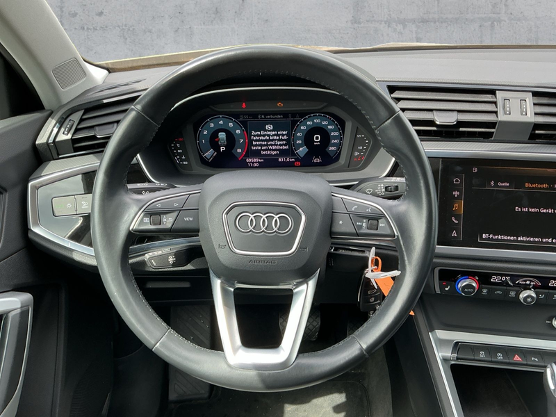 Audi Q3 35 TFSI S-TR LED+NAVI+2xPDC+GRA+SHZ+DAB+AHK — photo 10