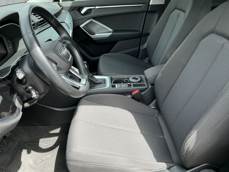 Audi Q3 35 TFSI S-TR LED+NAVI+2xPDC+GRA+SHZ+DAB+AHK — photo 12