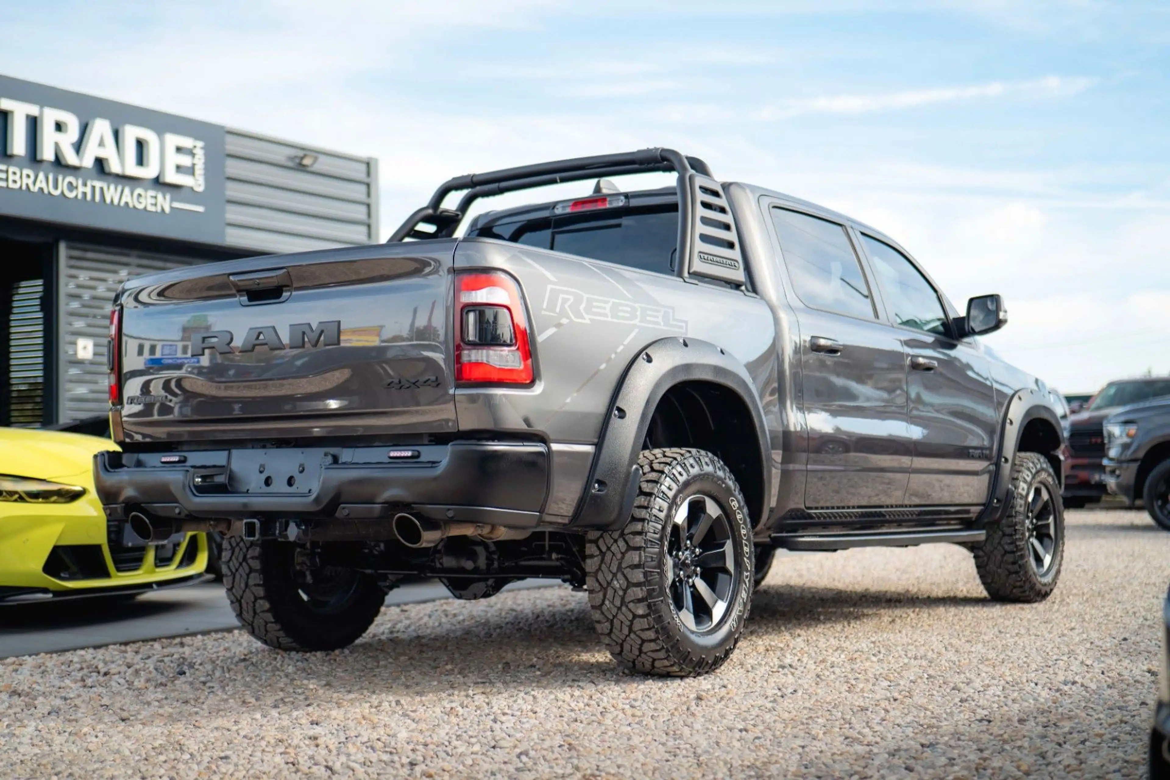 Dodge RAM 3.0 V6 EcoDiesel 4x4 REBEL OFFROAD AXLE LOCK — photo 4