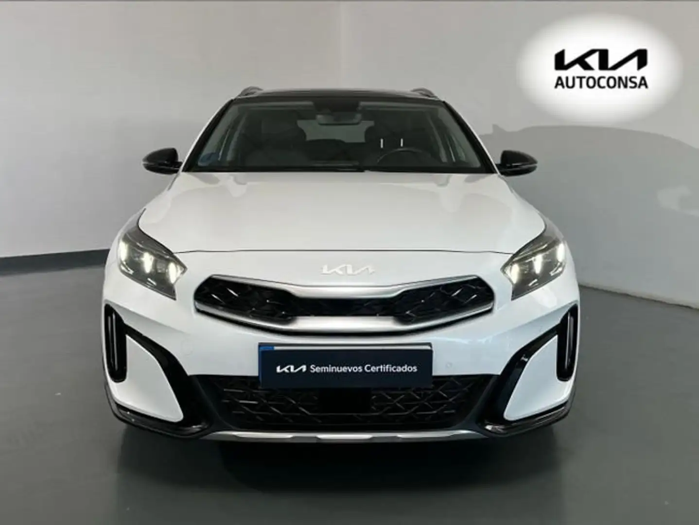 Kia XCeed 1.6 PHEV eMotion Aut. Blanco - 2