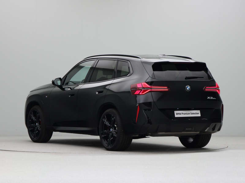 BMW X3 30e xDrive — photo 7