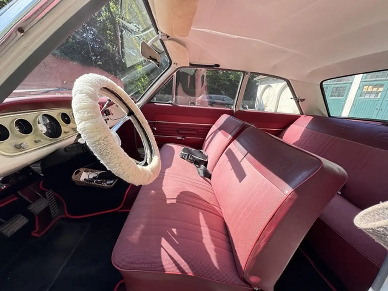 Ford Taunus 17m / 21 - P5 Coupé (1966) – Top-Zustand, H-Zulassung, seltene Farbkombination & Lenkradschaltung, foto 7