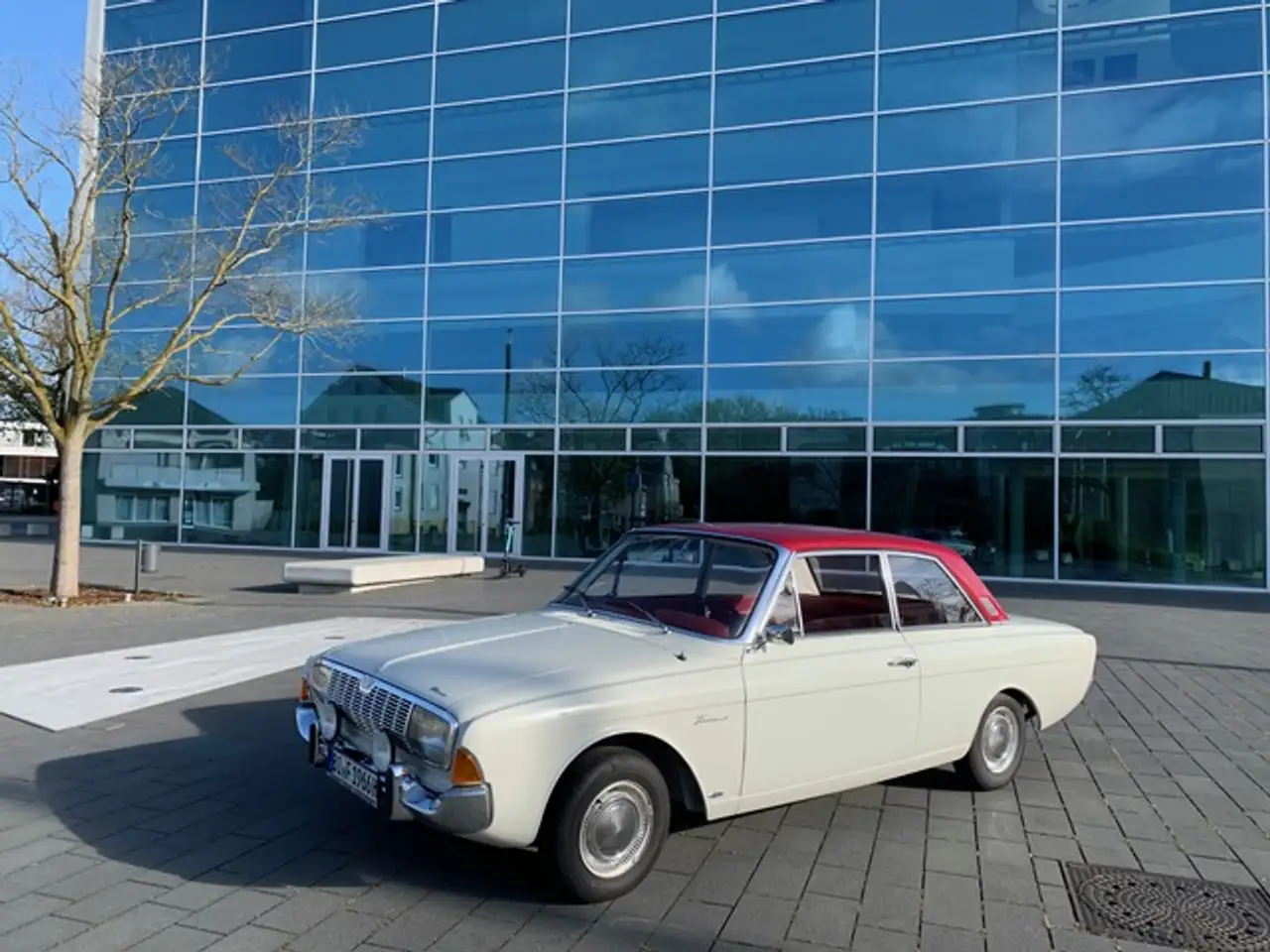 Ford Taunus 17m / 21 - P5 Coupé (1966) – Top-Zustand, H-Zulassung, seltene Farbkombination & Lenkradschaltung, foto 12