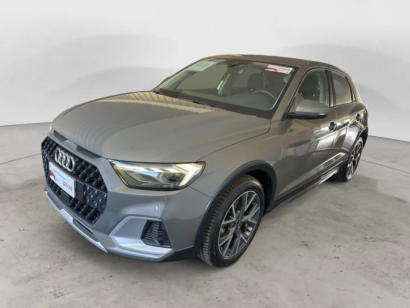 Audi A1 citycarver 30 TFSI Admired Grigio - 1