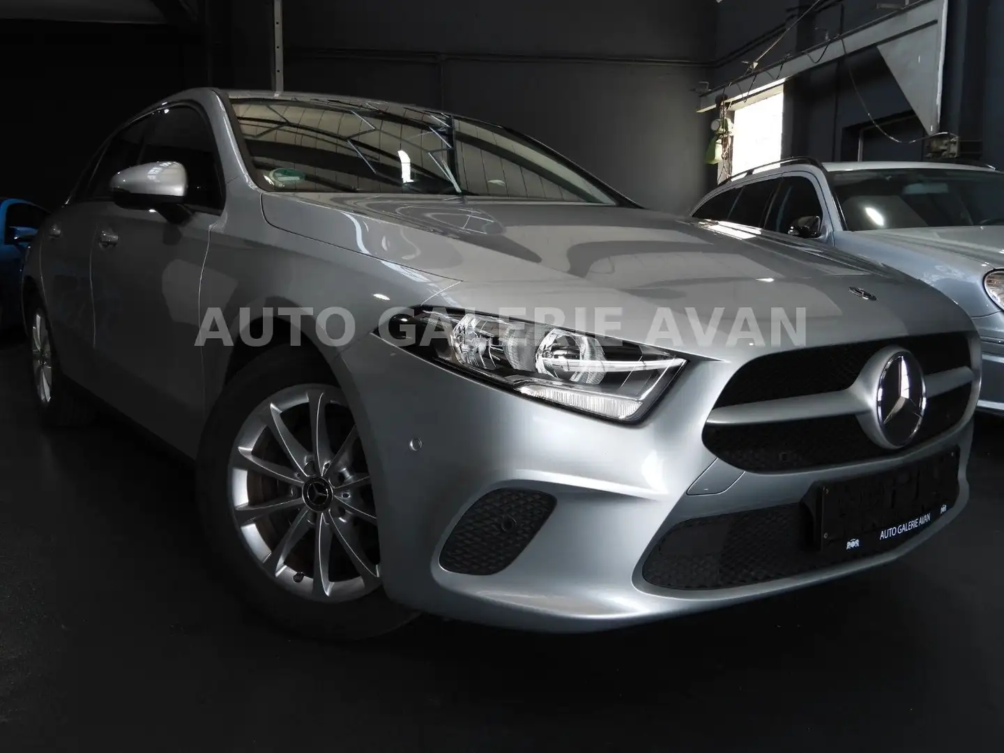 Mercedes-Benz A 200 Silber - 2