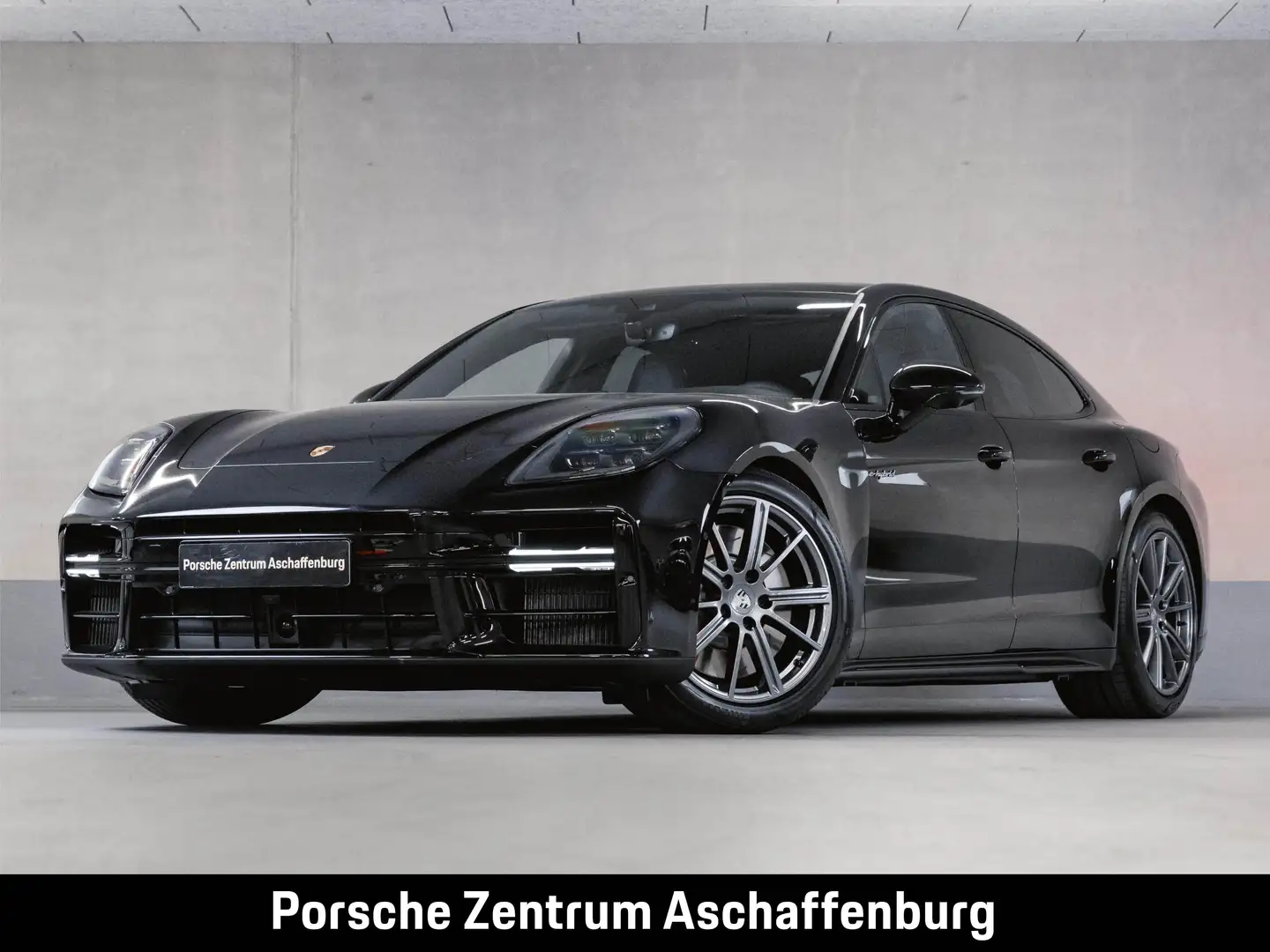 Porsche Panamera 4S E-Hybrid  Leasing ab mtl. 1949 € Schwarz - 1
