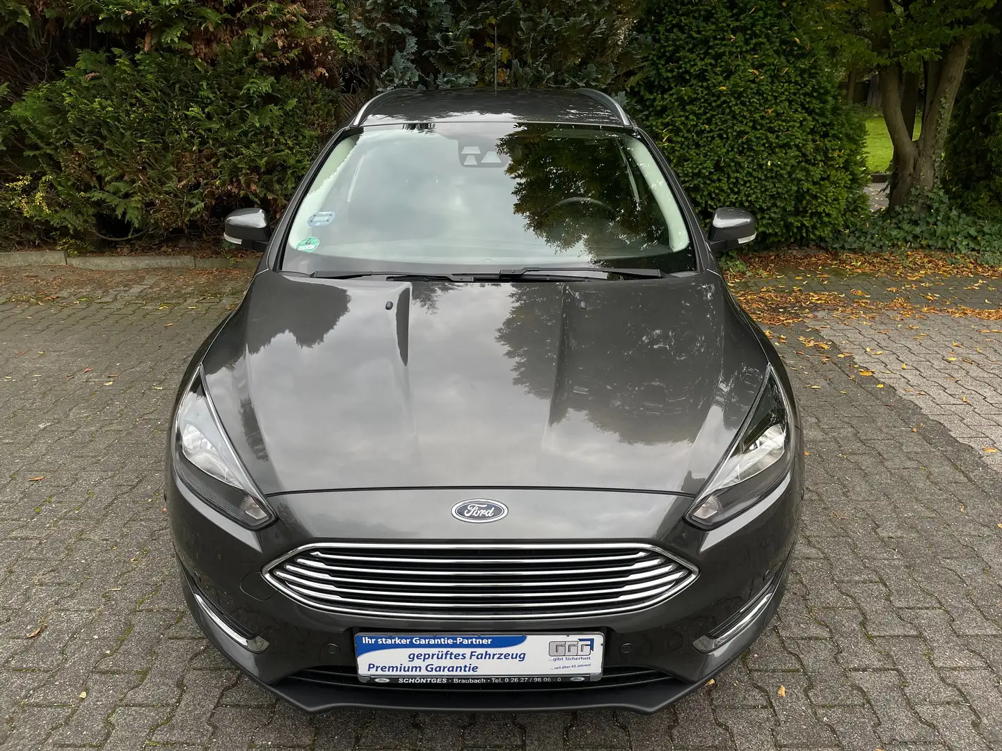 Ford Focus Titanium *1.Hand/ HU Neu* Grau - 2