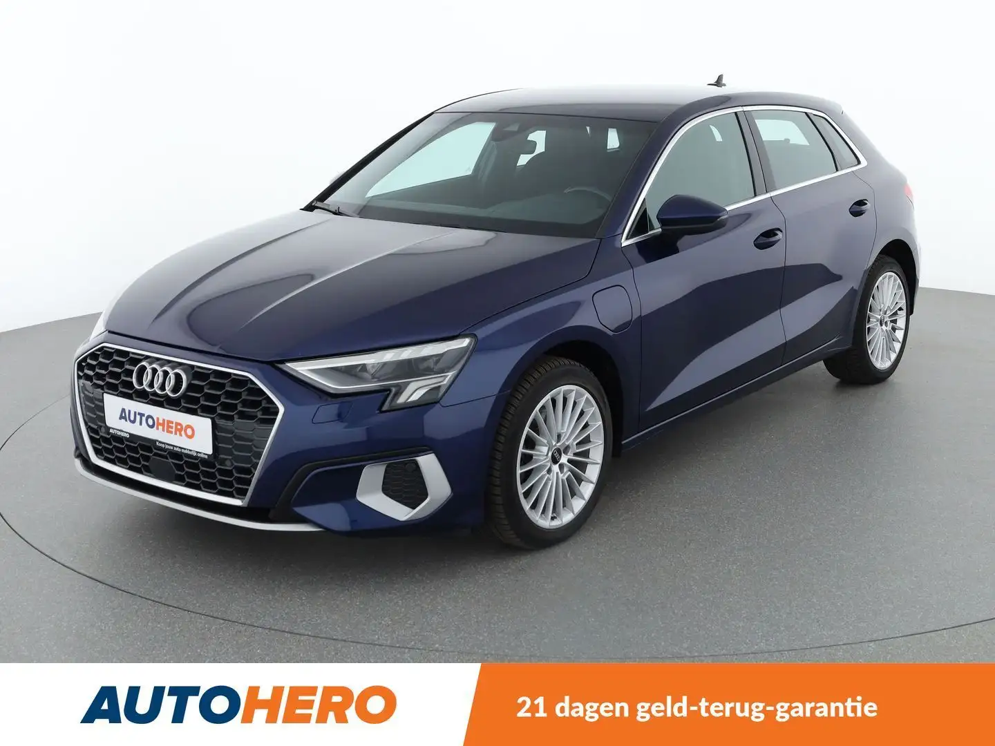 Audi A3 40 TFSIe advanced Blauw - 1