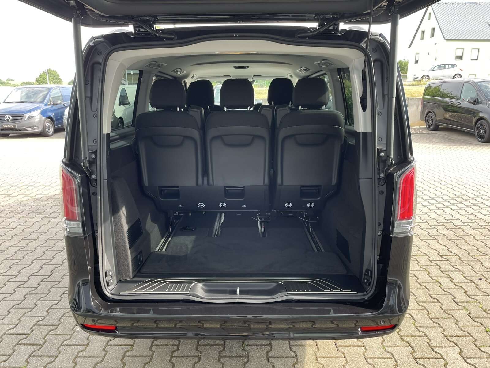 Mercedes-Benz V 300