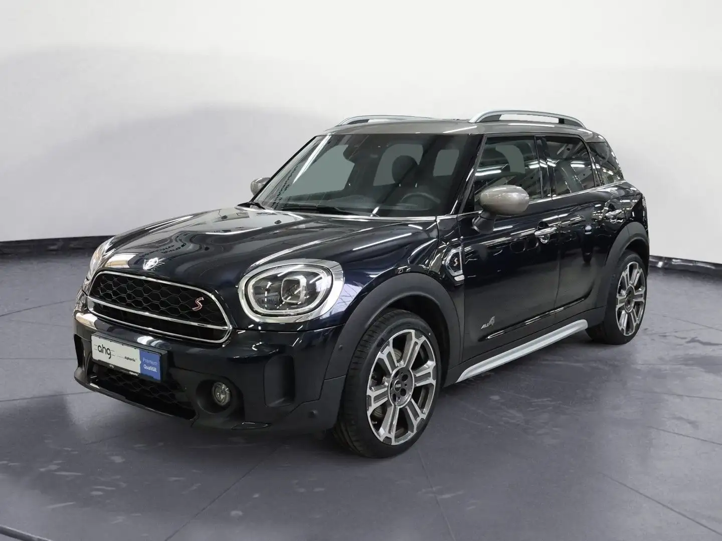 MINI Cooper S Countryman ALL4 AT Classic Trim ISOFIX Schwarz - 2