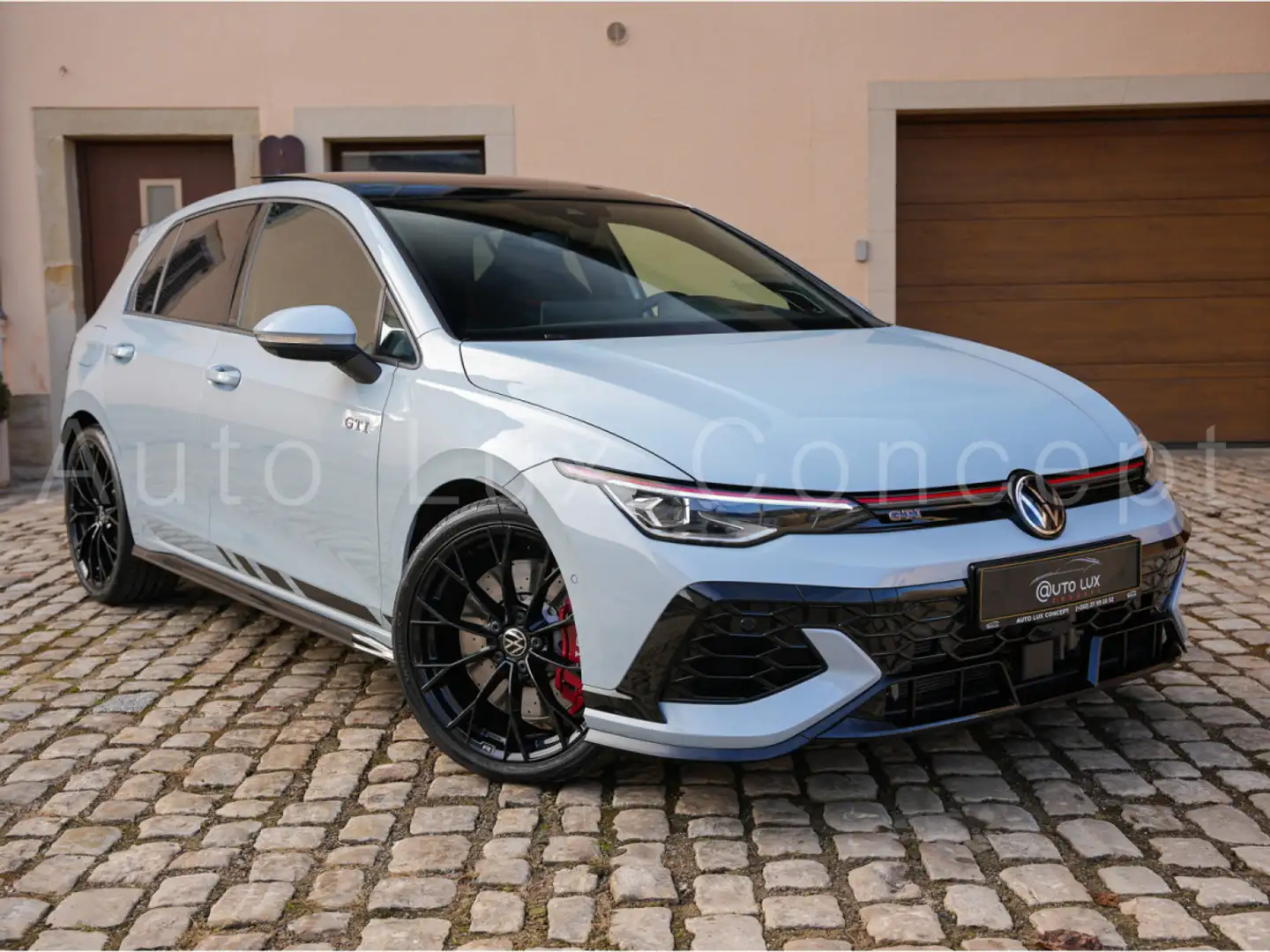 Volkswagen Golf GTI Clubsport/Akrapovič/HUD/360°/Harman/DCC Blauw - 2