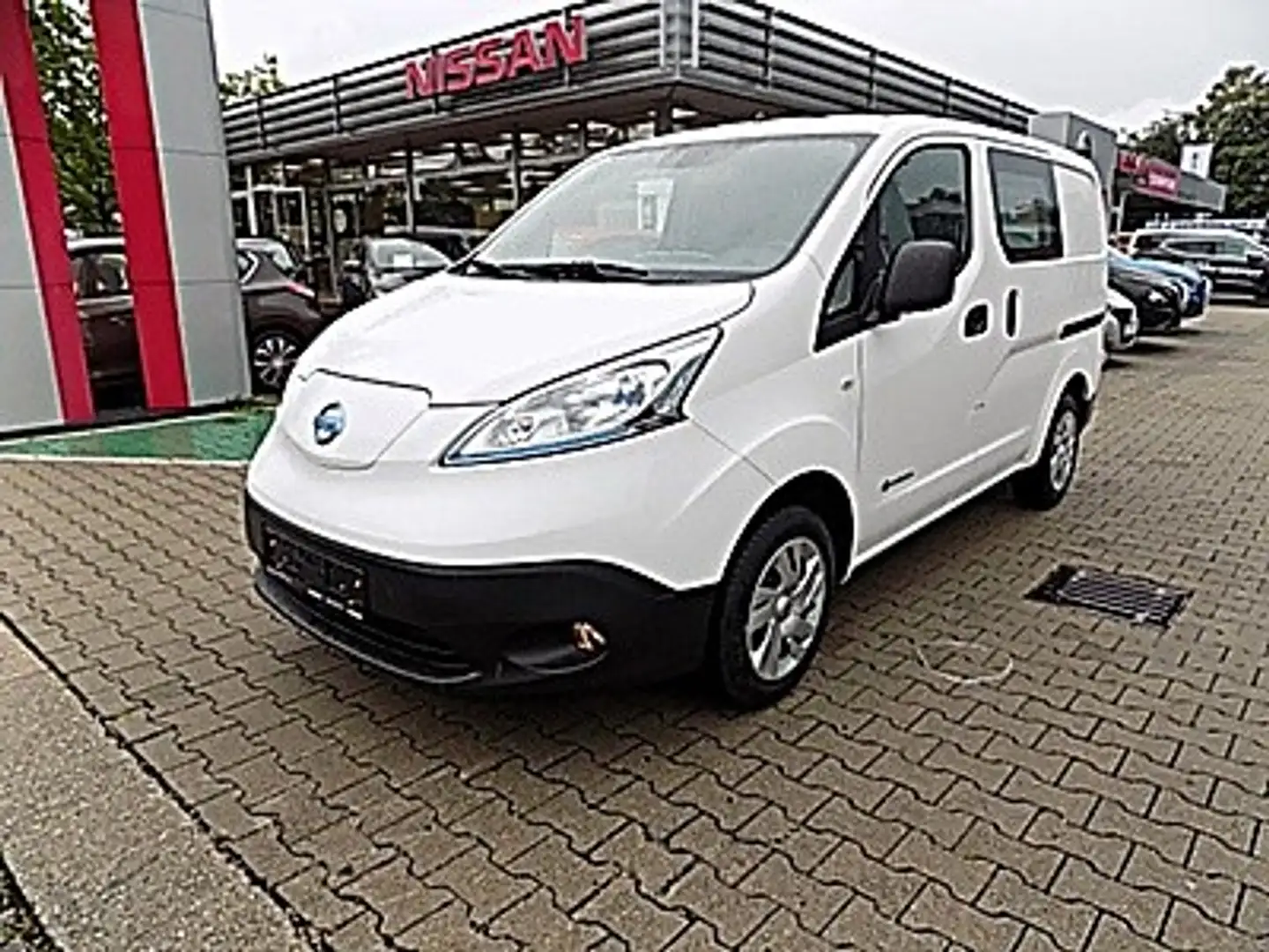 Nissan E-NV200 (ME1) Premium 40kw/h Winterpaket Schiebetüre link White - 1