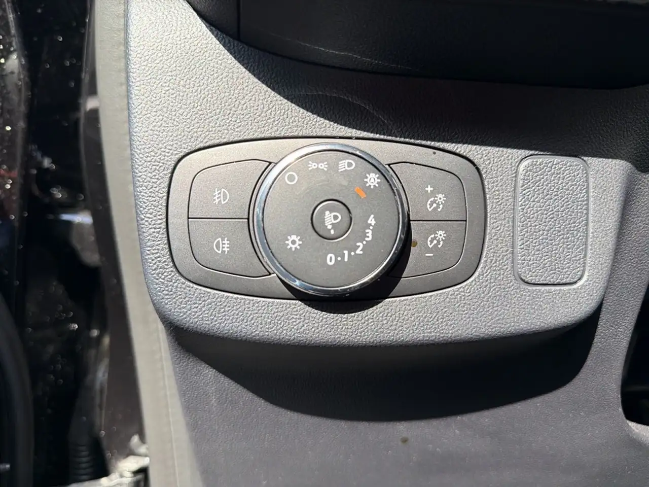 Ford Puma 1.0 EcoBoost Mild Hybrid Titanium S/S, миниатюра 14