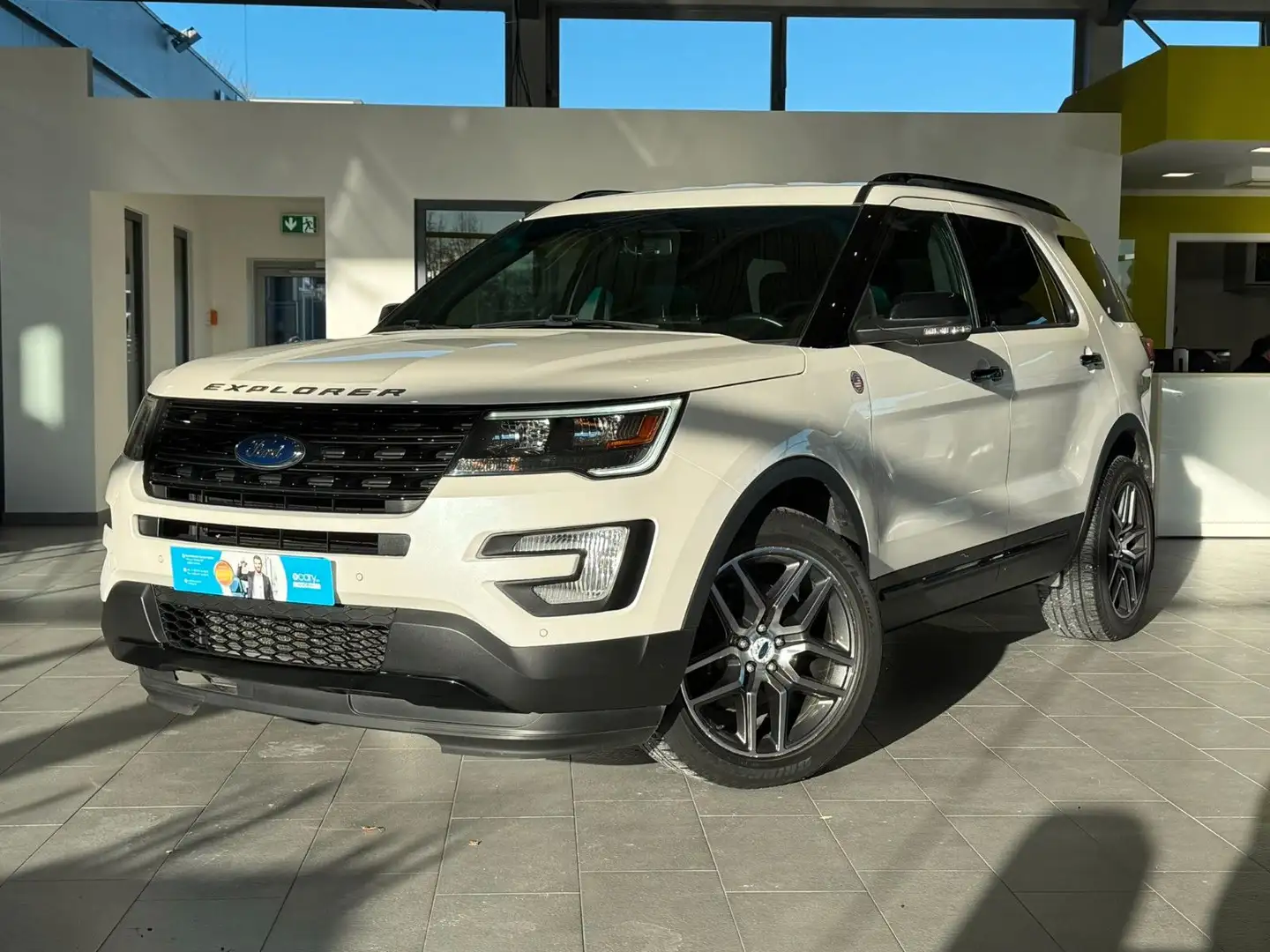 Ford Explorer 7-Sitzer*Sony Surround*Touch*SHZ* Fehér - 1