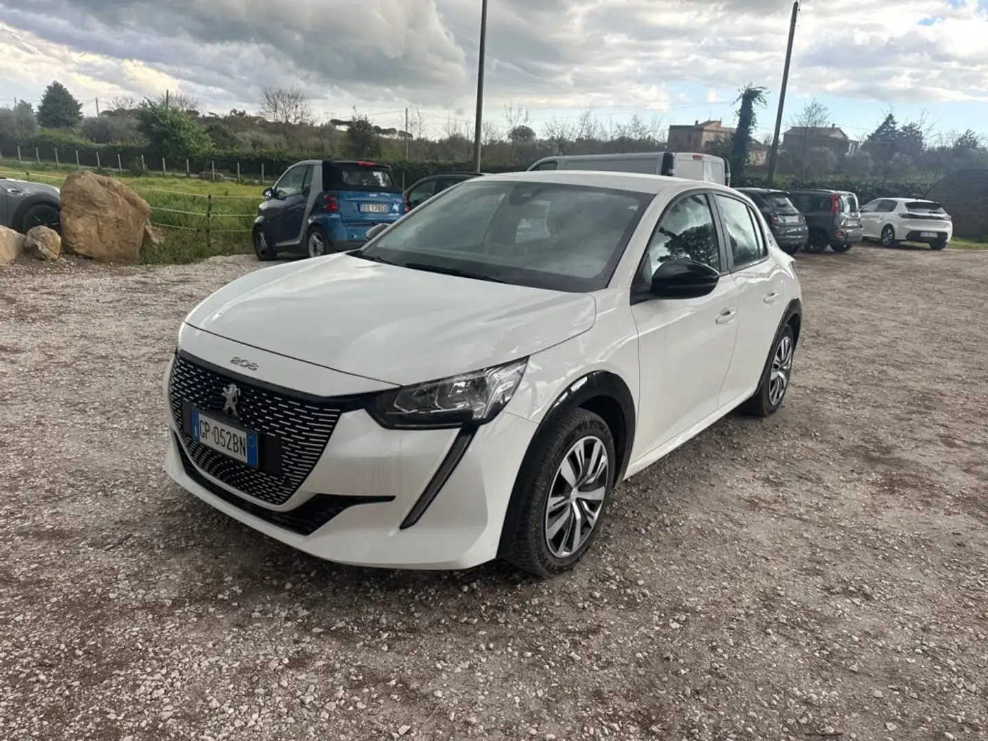 Peugeot 208 motore elettrico 136 CV 5 porte Active Blanco - 1
