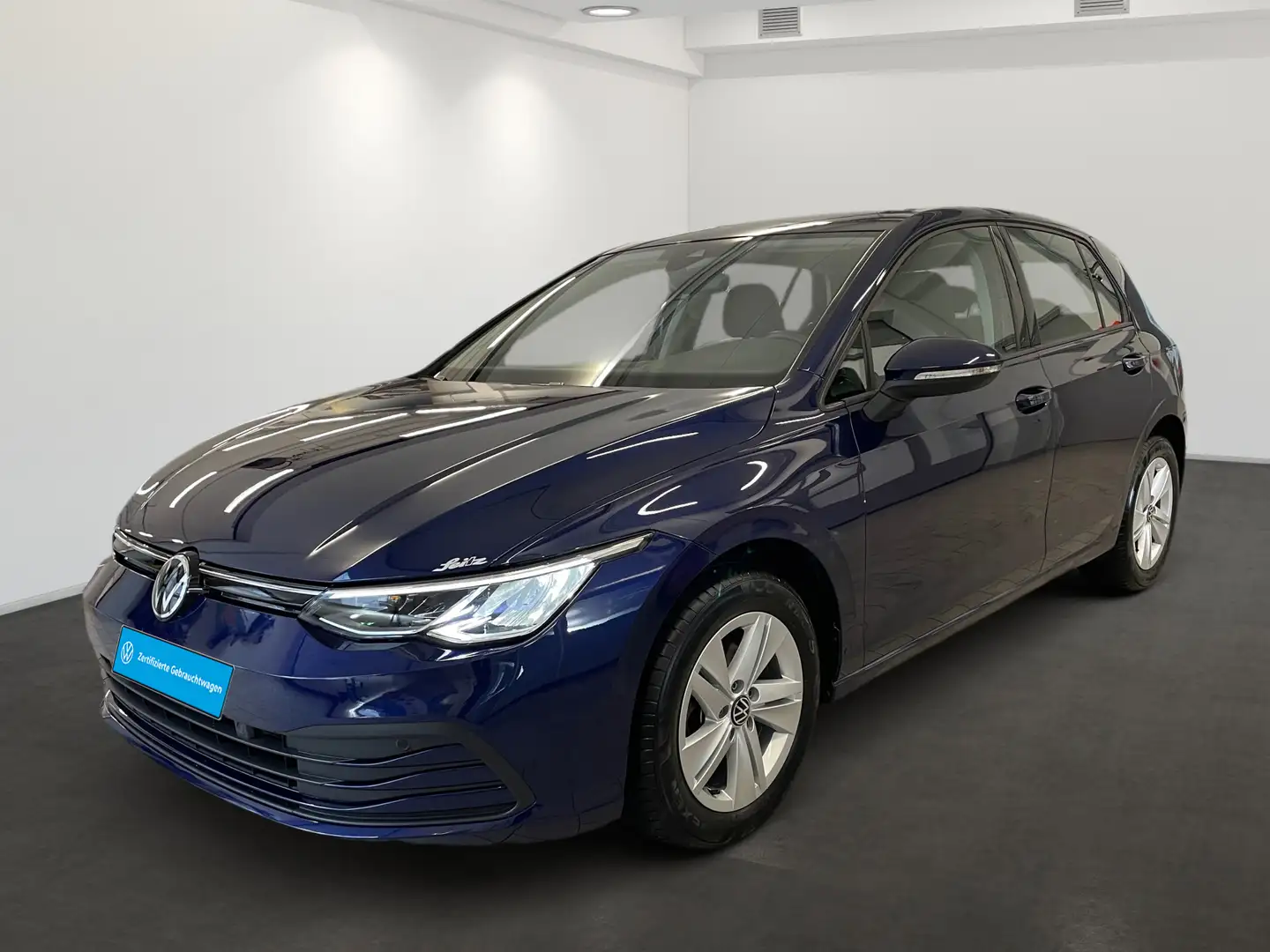 Volkswagen Golf VIII 1.0 TSI Life *LED*NAVI*PARKSENSOR* Bleu - 2