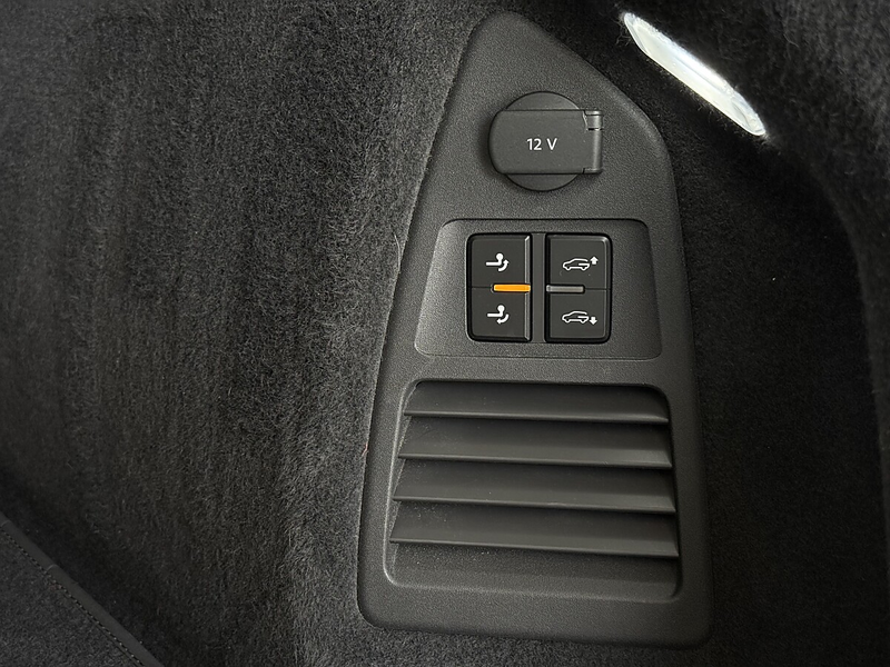 Volkswagen Touareg 4Motion V6 TDI SCR R-Line Aut. — photo 13