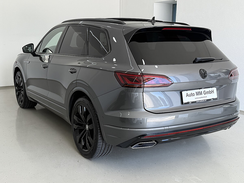 Volkswagen Touareg 4Motion V6 TDI SCR R-Line Aut. — photo 15