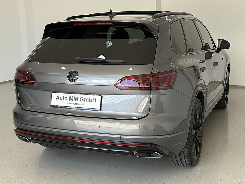 Volkswagen Touareg 4Motion V6 TDI SCR R-Line Aut. — photo 9