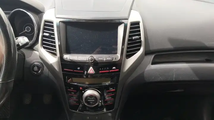 SsangYong Tivoli G16 Line 4x2 2018, foto 10