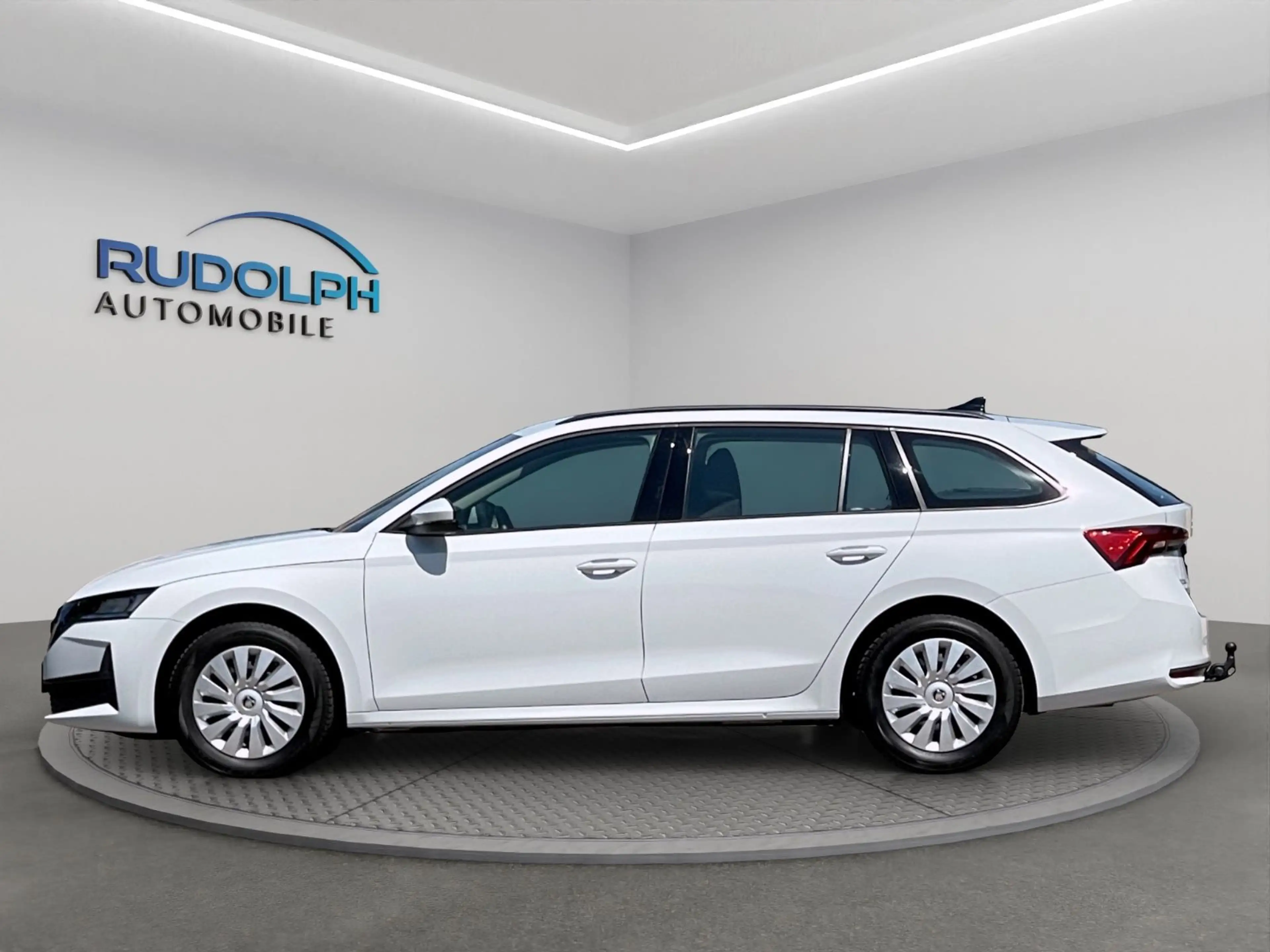 Skoda Octavia OCTAVIA 1.5 TSI AUTOM. mHEV 85 kW AHK GARANTIE — photo 4